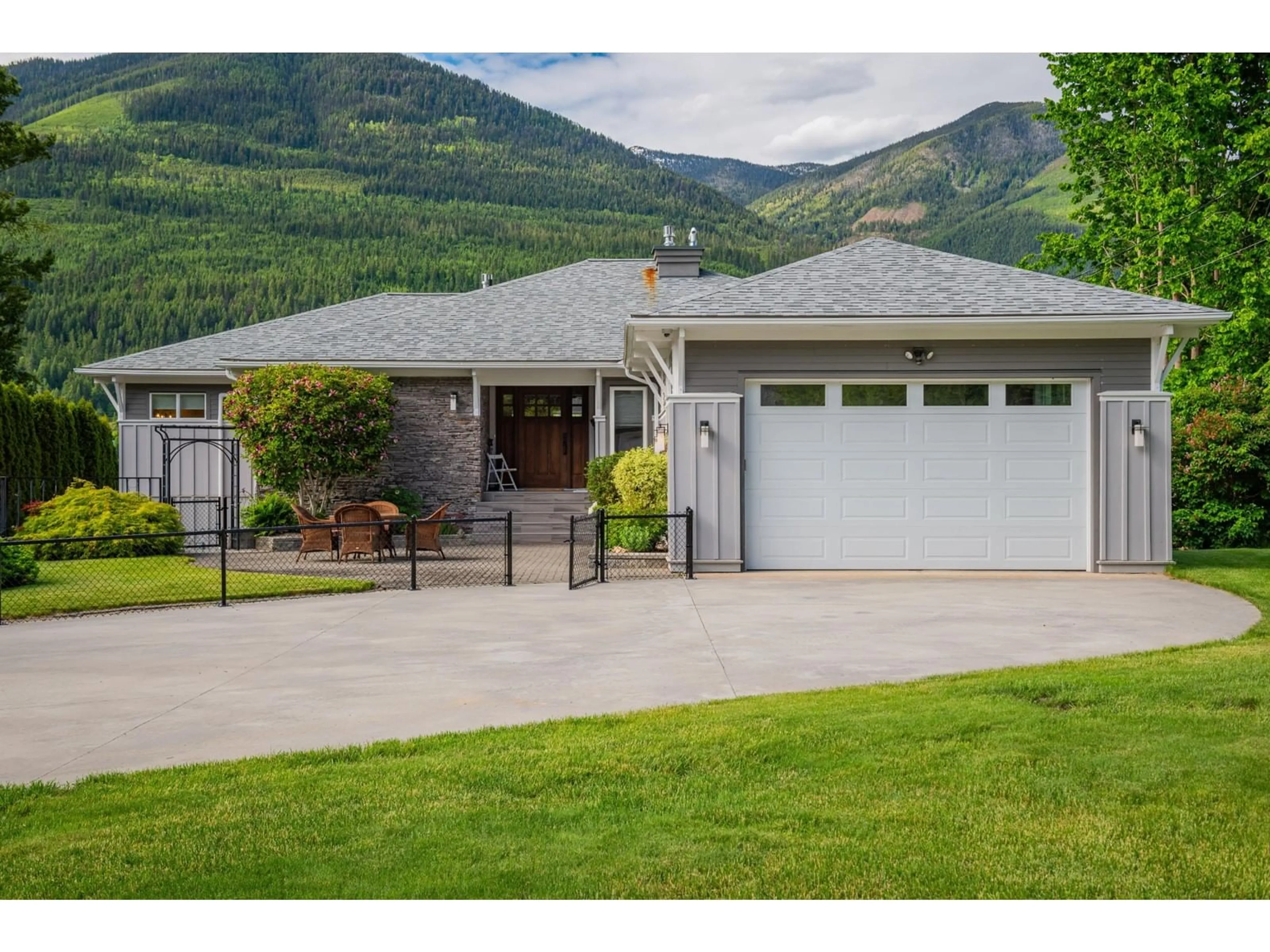 Frontside or backside of a home for 6493 ERINDALE ROAD, Harrop British Columbia V1L6P8