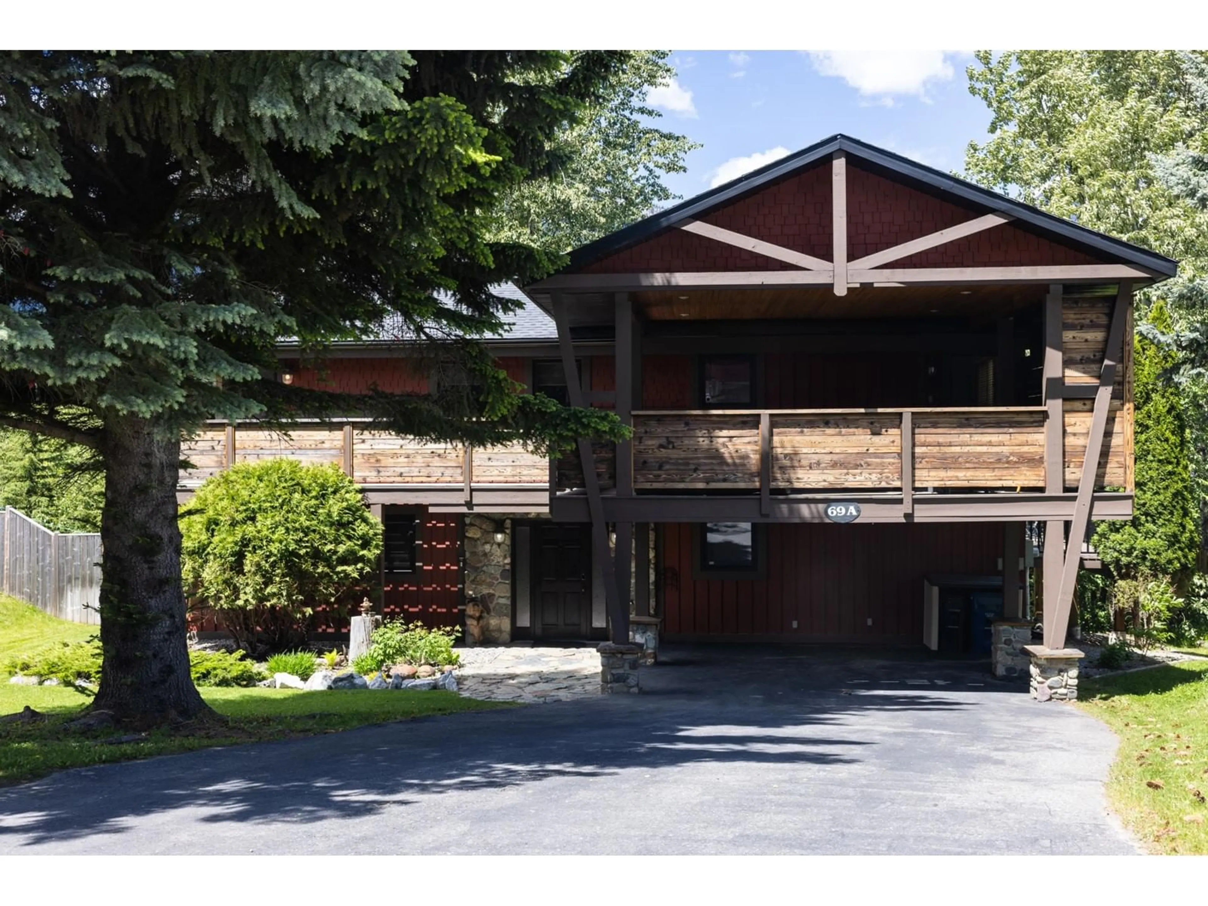 Outside view for 69A RIDGEMONT DRIVE, Fernie British Columbia V0B1M2