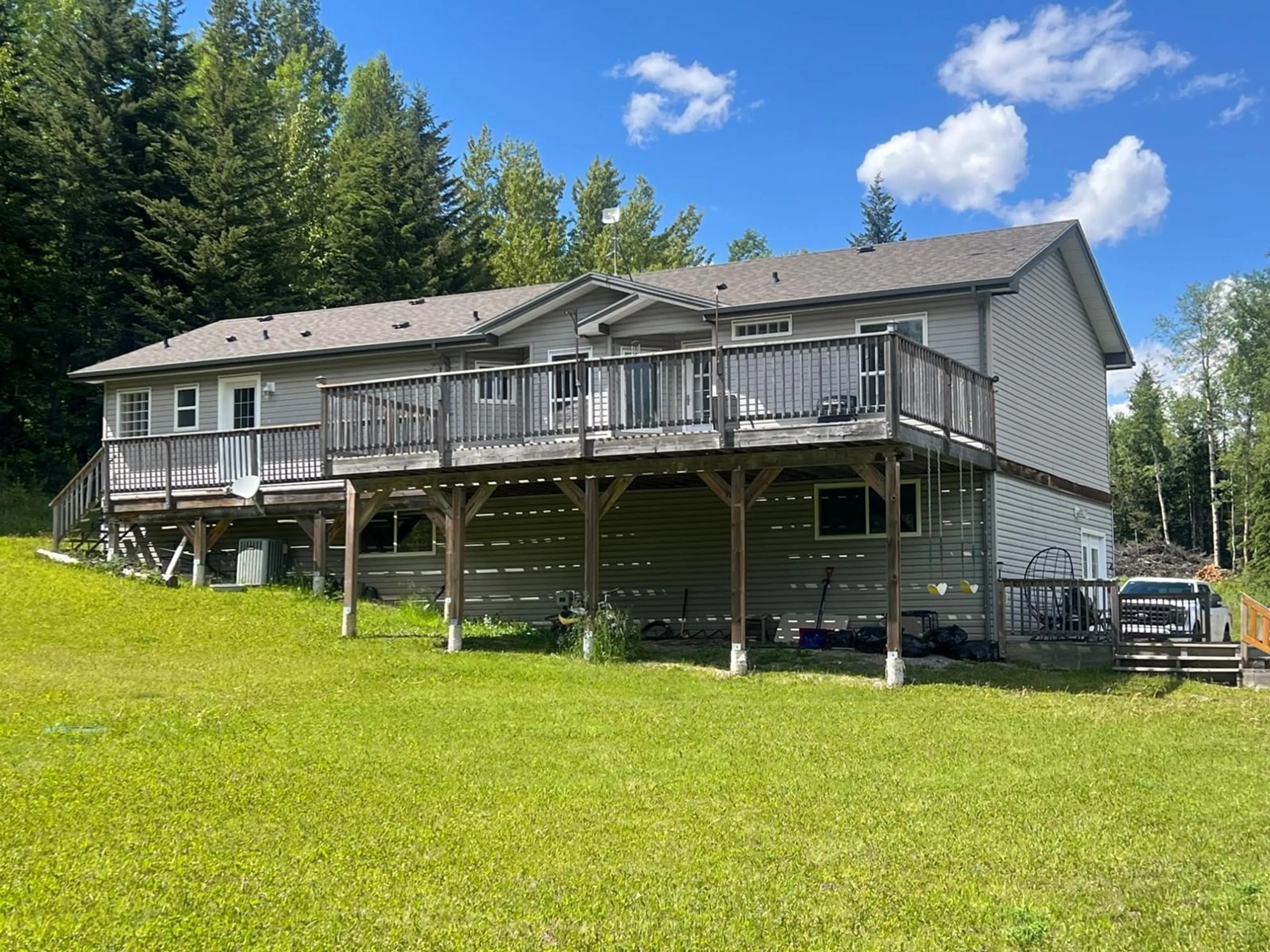 Frontside or backside of a home, cottage for 8468 BAHER NORTH Road, Sparwood British Columbia V0B2G3