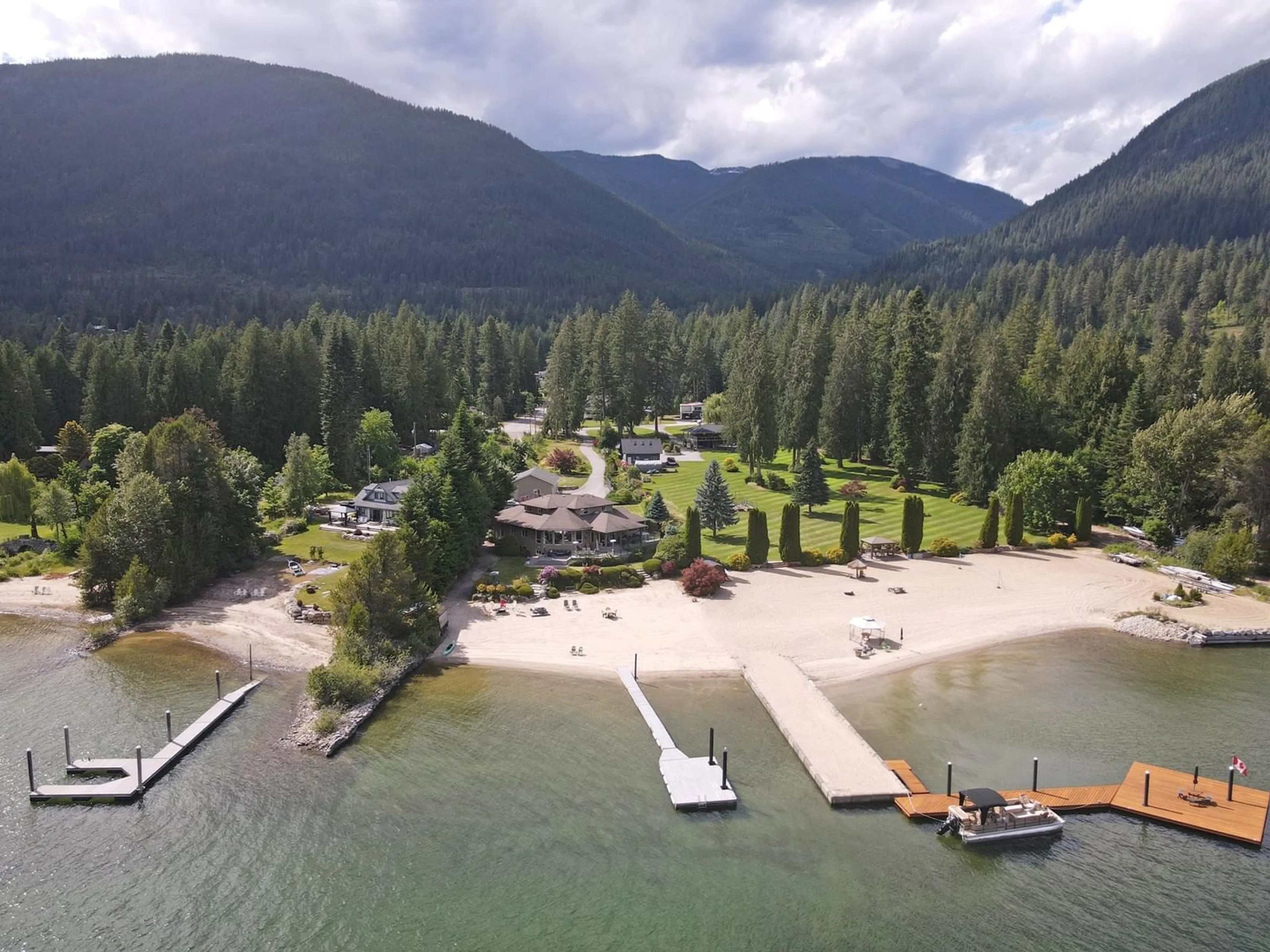 Lakeview for 2864 LOWER SIX MILE ROAD, Nelson British Columbia V1L6L7