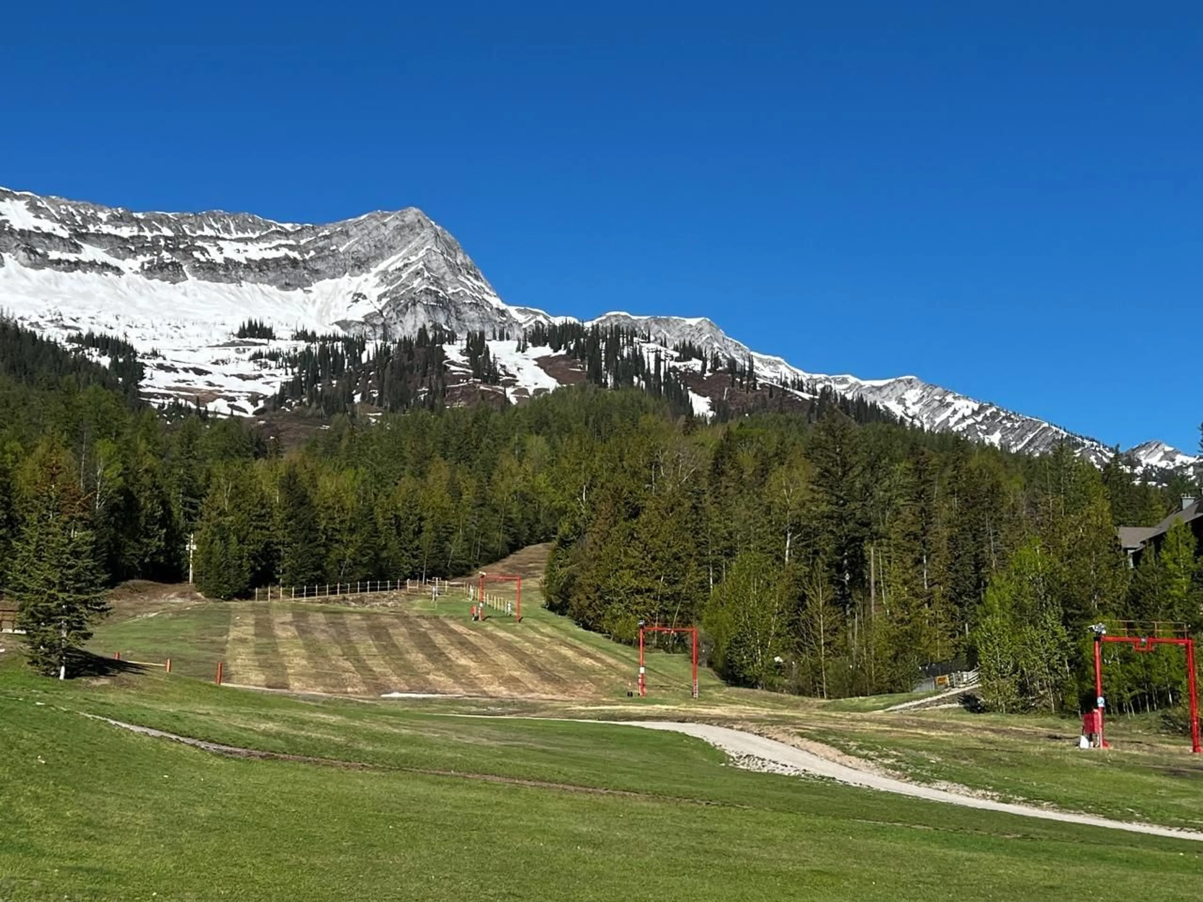 A pic from exterior of the house or condo, the view of mountain for 5369 FERNIE SKI HILL Road Unit# 6, Fernie British Columbia V0B1M6