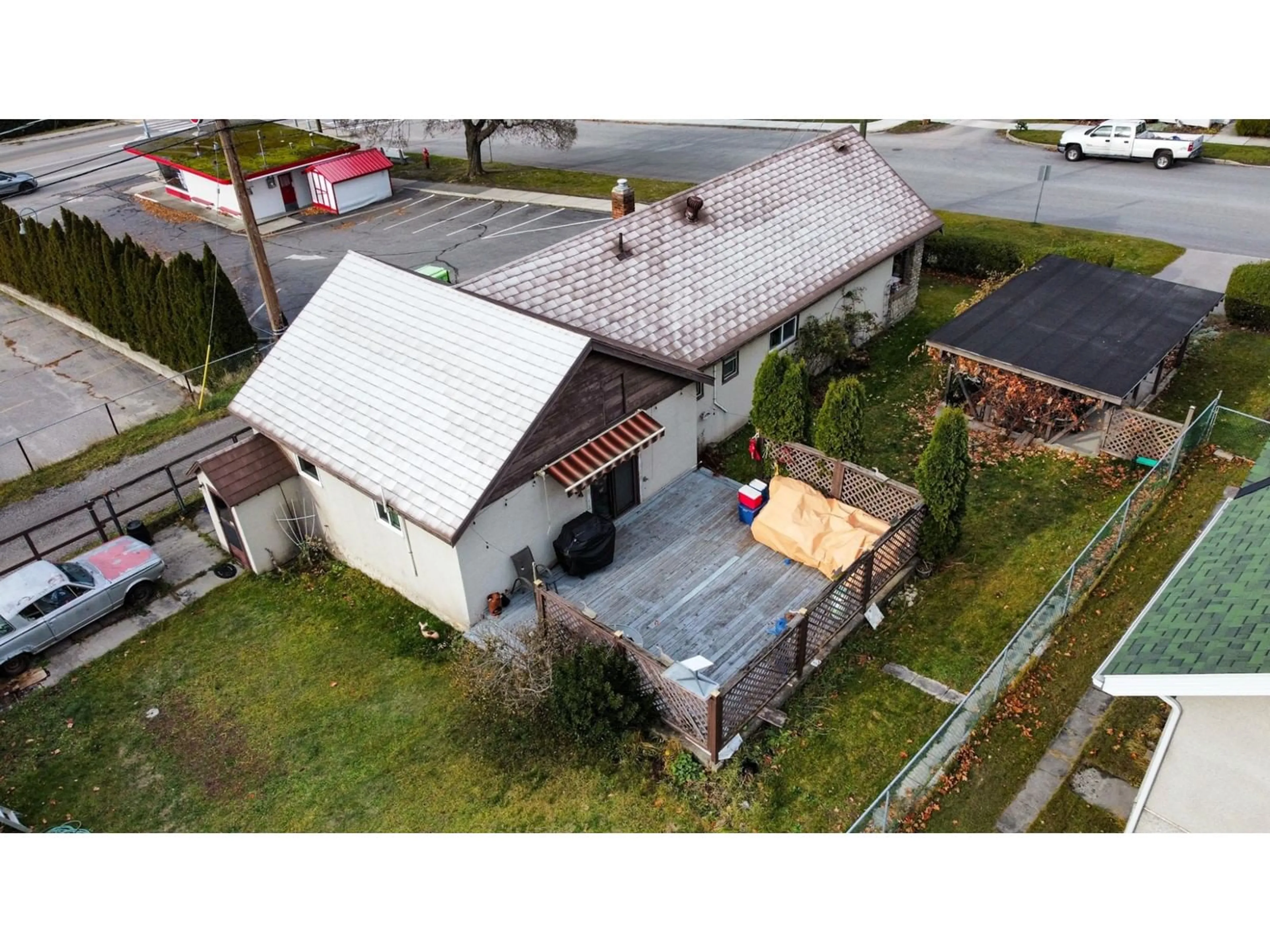 Frontside or backside of a home for 510 KOKANEE AVENUE, Nelson British Columbia V1L3P1
