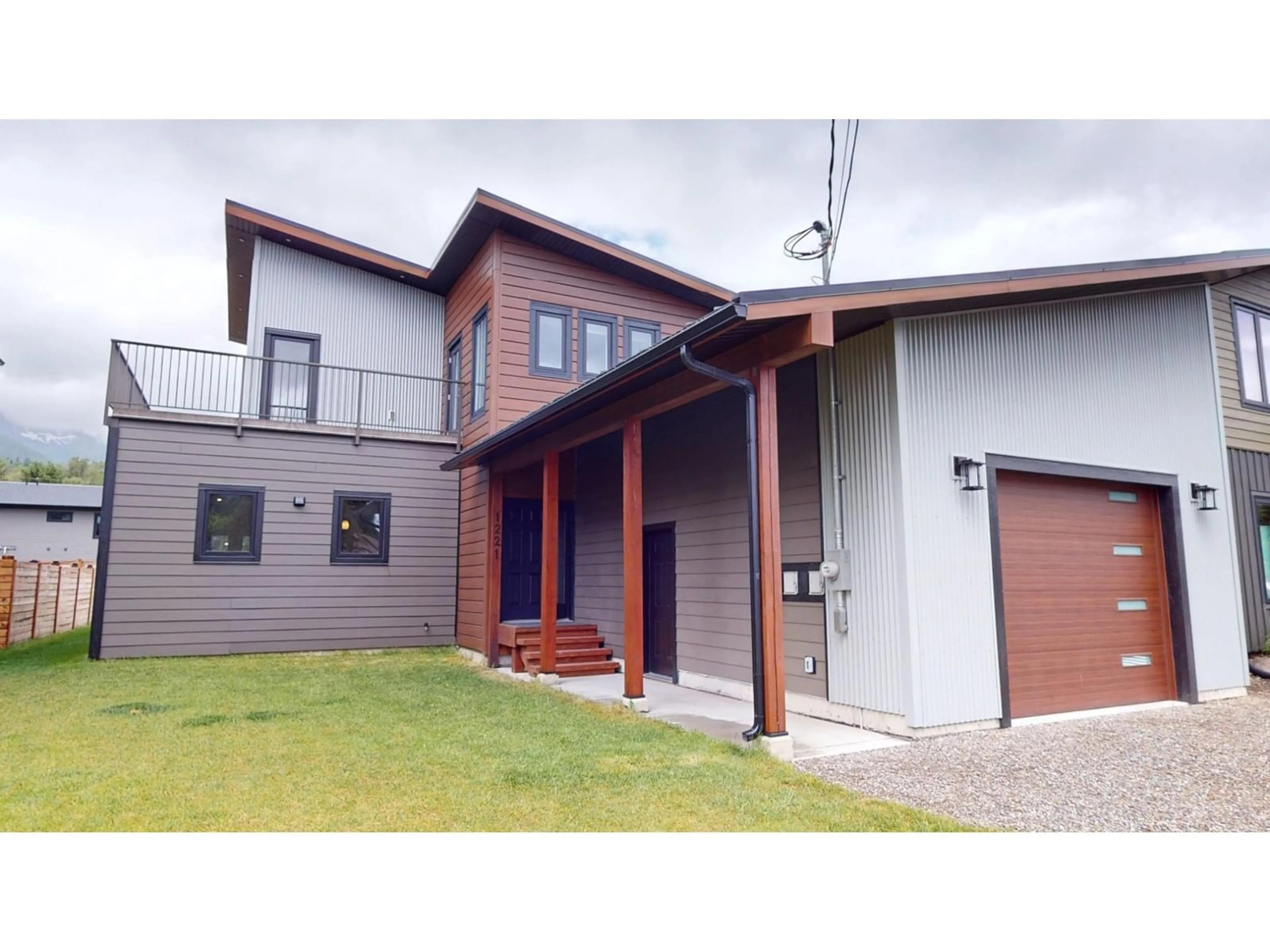Frontside or backside of a home for 1221 MCLEOD AVENUE, Fernie British Columbia V0B1M1