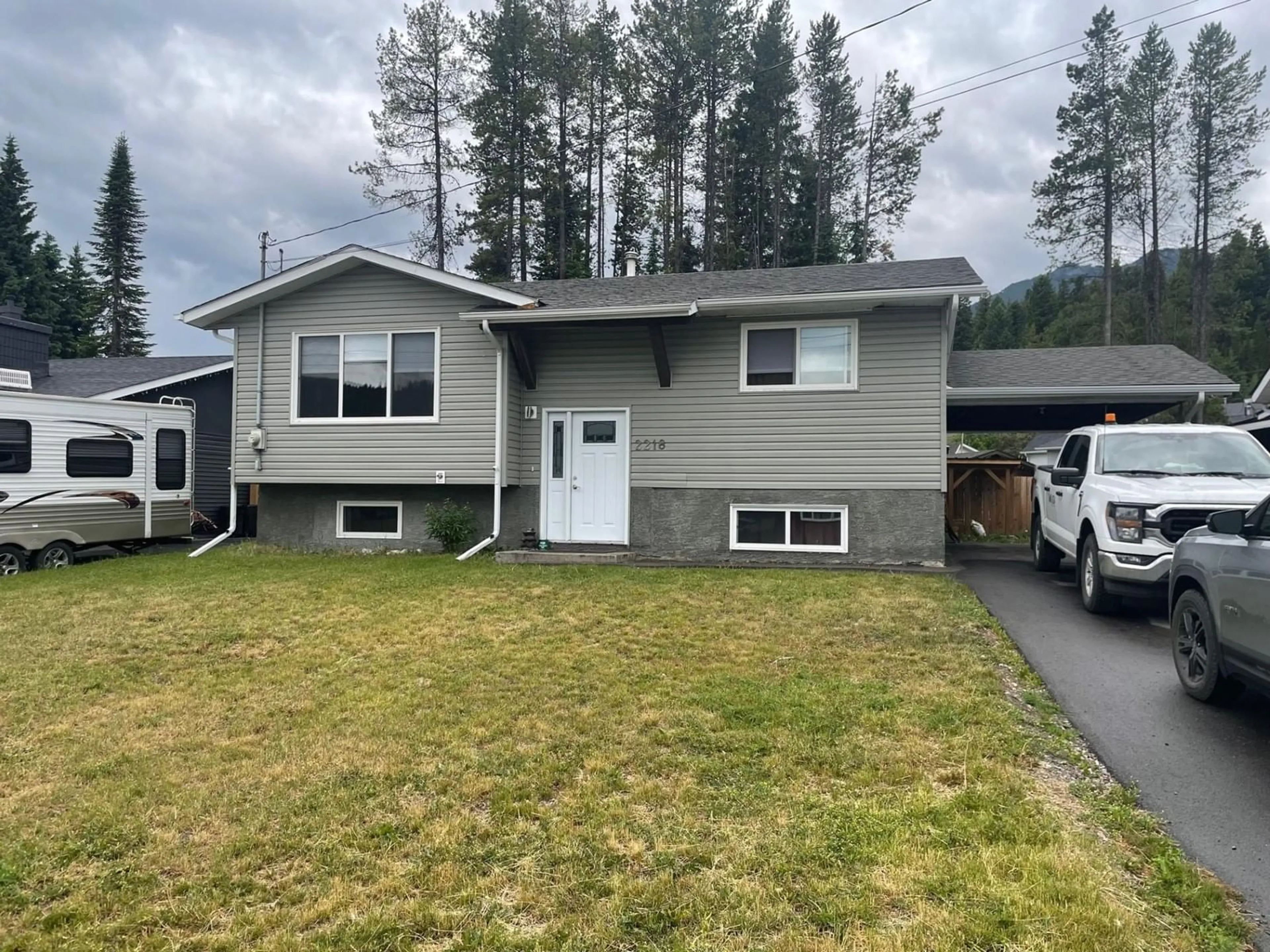 Frontside or backside of a home for 2218 ALMOND STREET, Elkford British Columbia V0B1H0