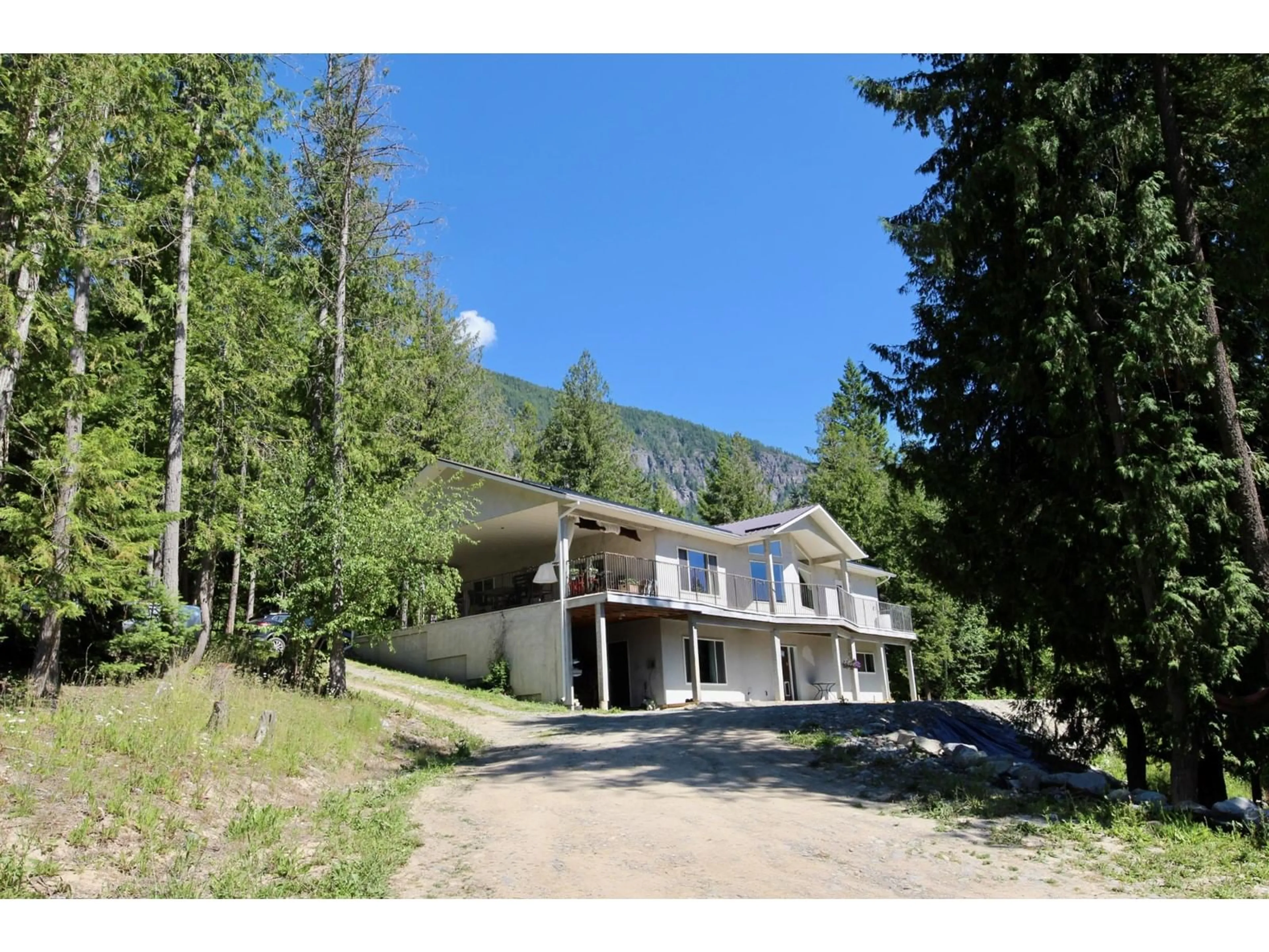 Outside view for 5312 VANCE ROAD, Canyon British Columbia V0B1C1