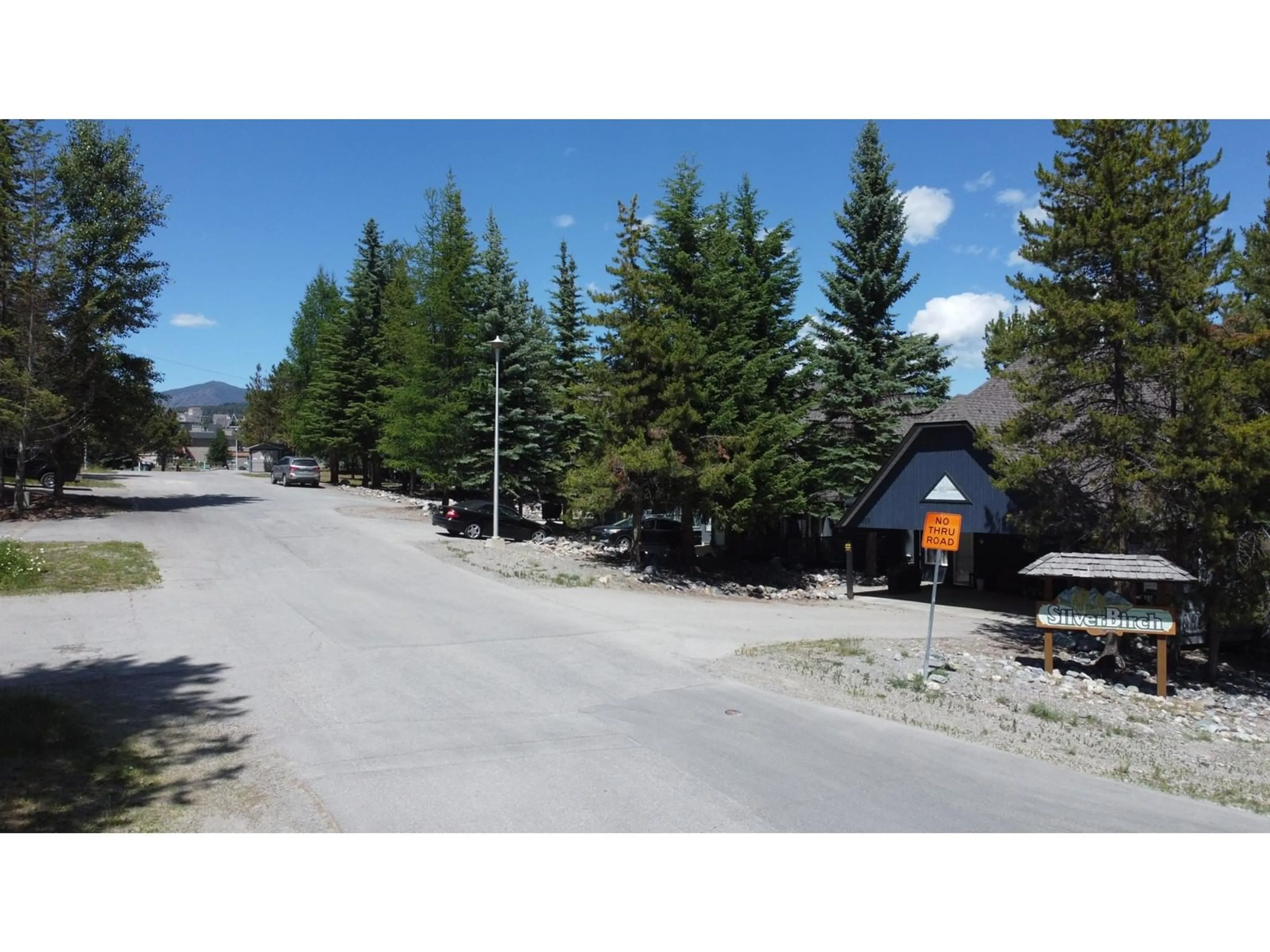 Street view for 968 DEWDNEY WAY, Kimberley British Columbia V1A2Y4