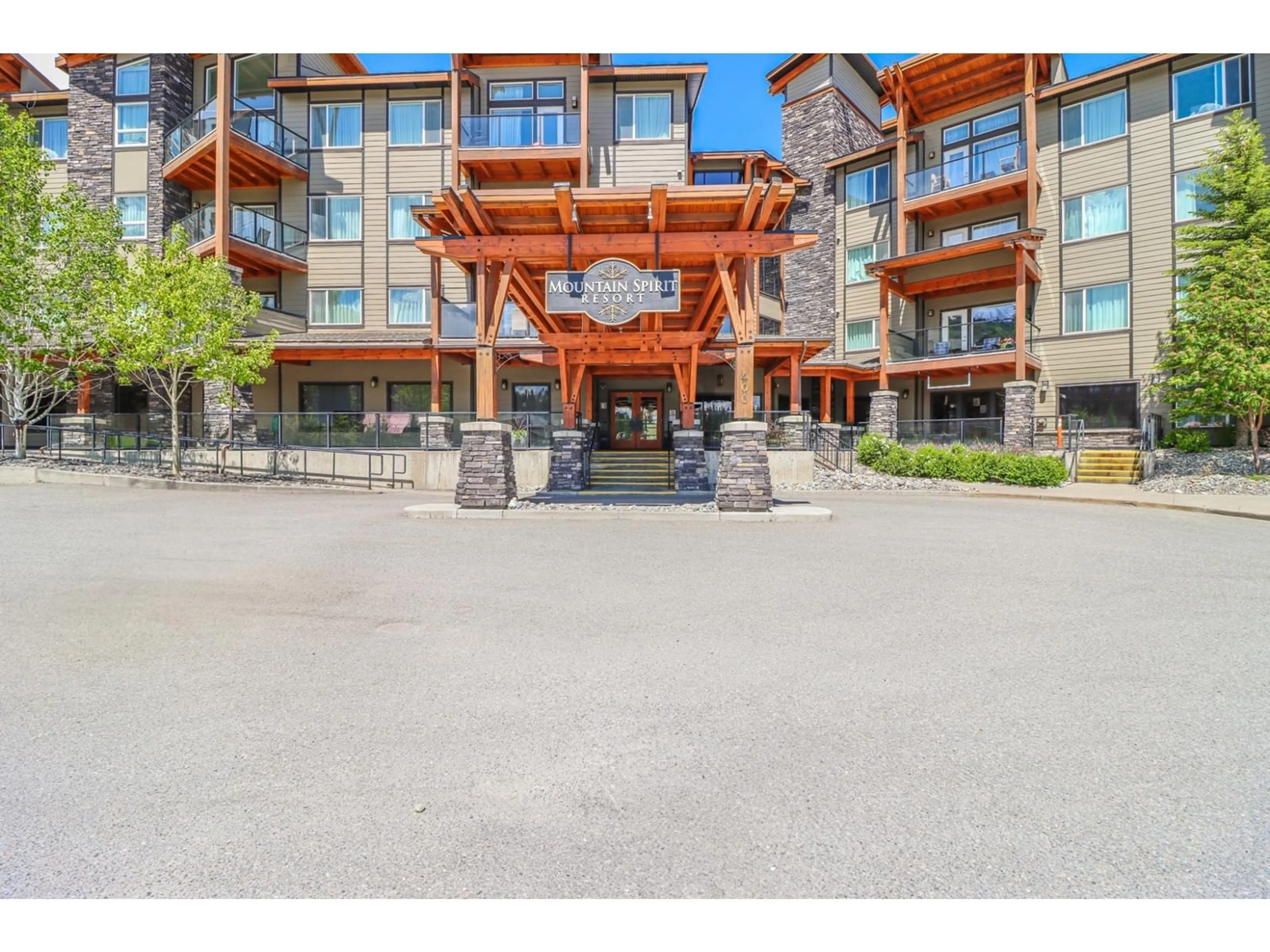 A pic from exterior of the house or condo for 213 - 400 STEMWINDER DRIVE, Kimberley British Columbia V1A2Y9
