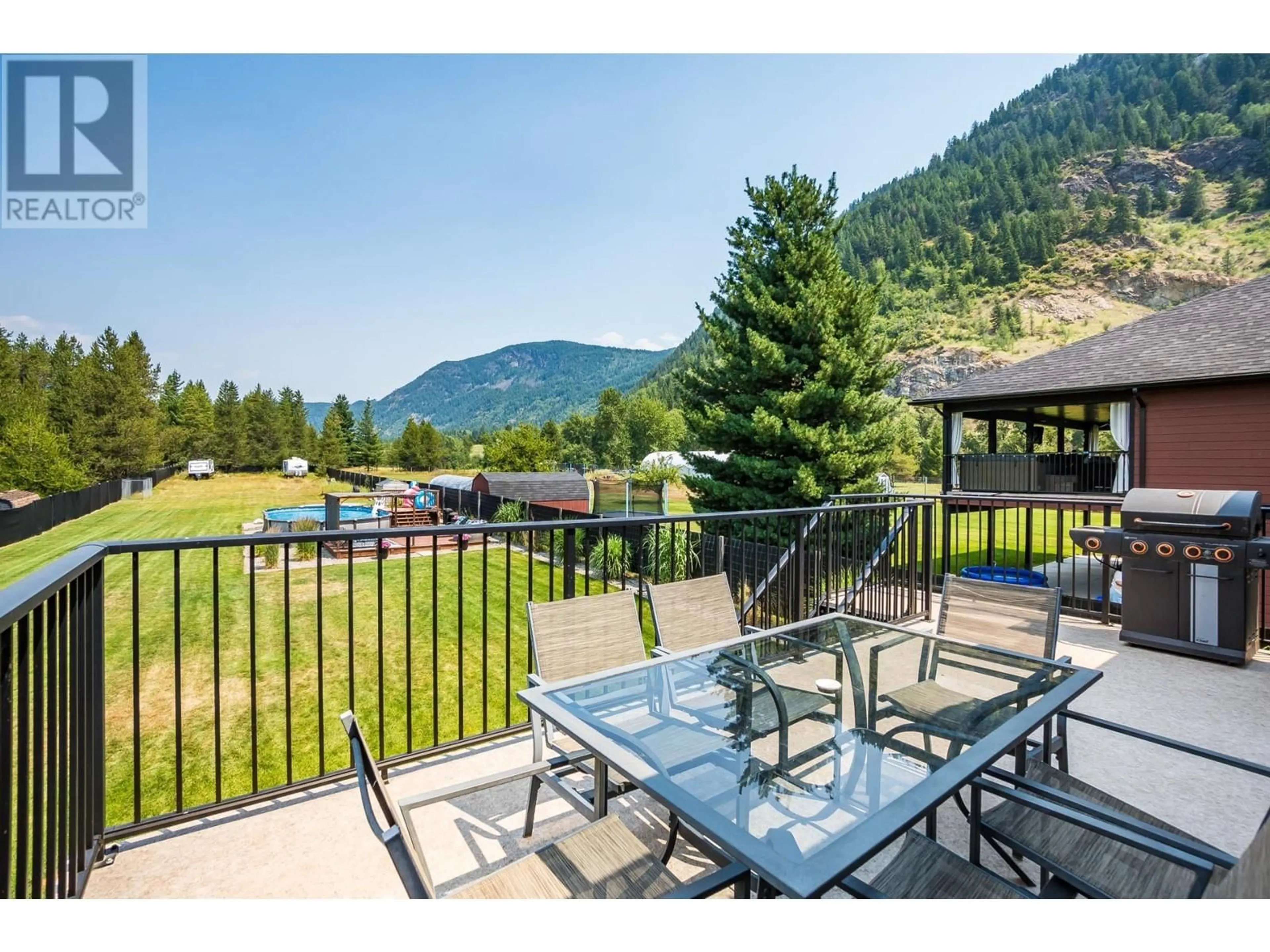 Patio, mountain view for 934 HILLVIEW ROAD, Ootischenia British Columbia V1N4K7