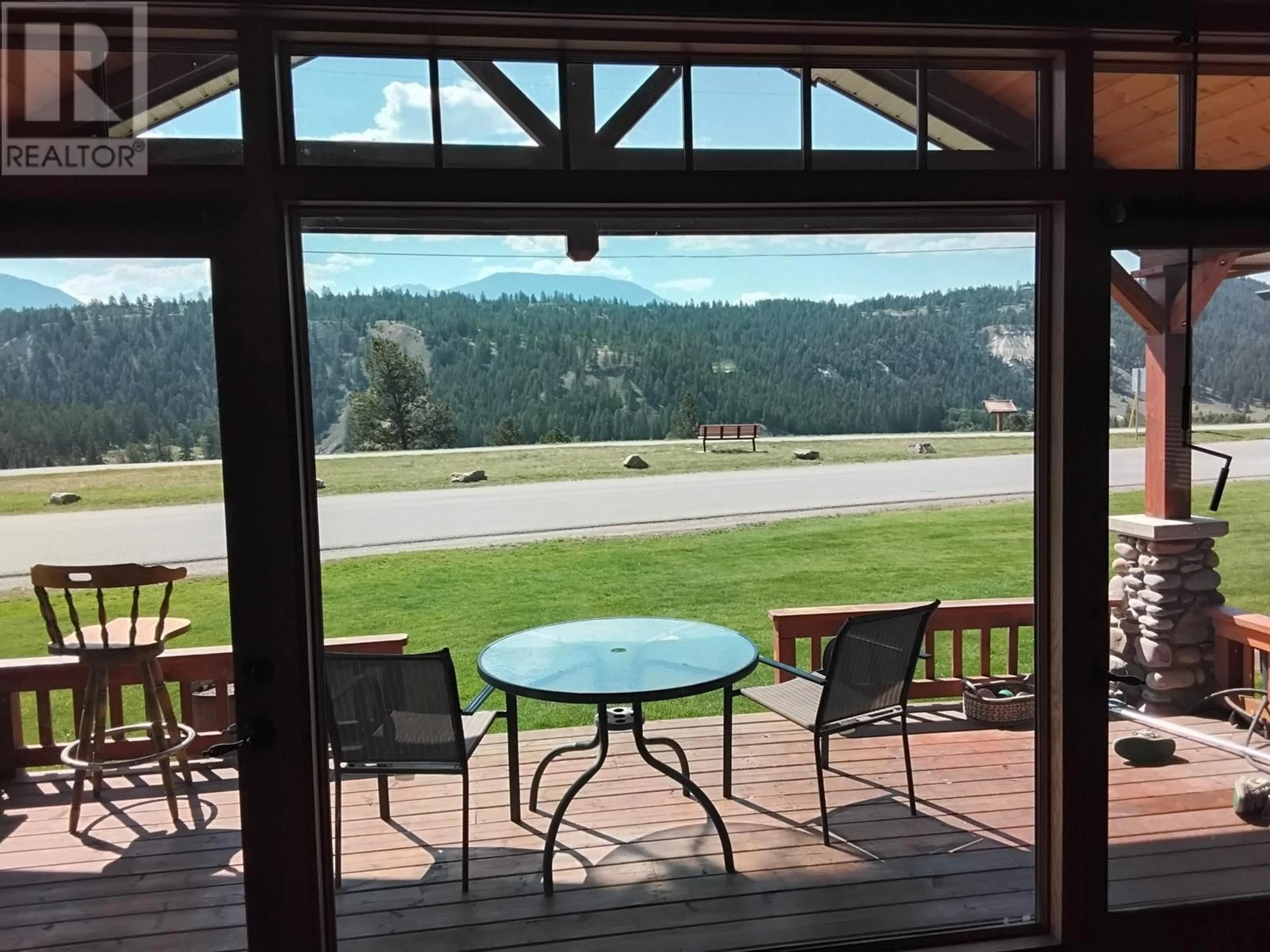 Patio, water/lake/river/ocean view for 453 13TH AVENUE, Invermere British Columbia V0A1K4