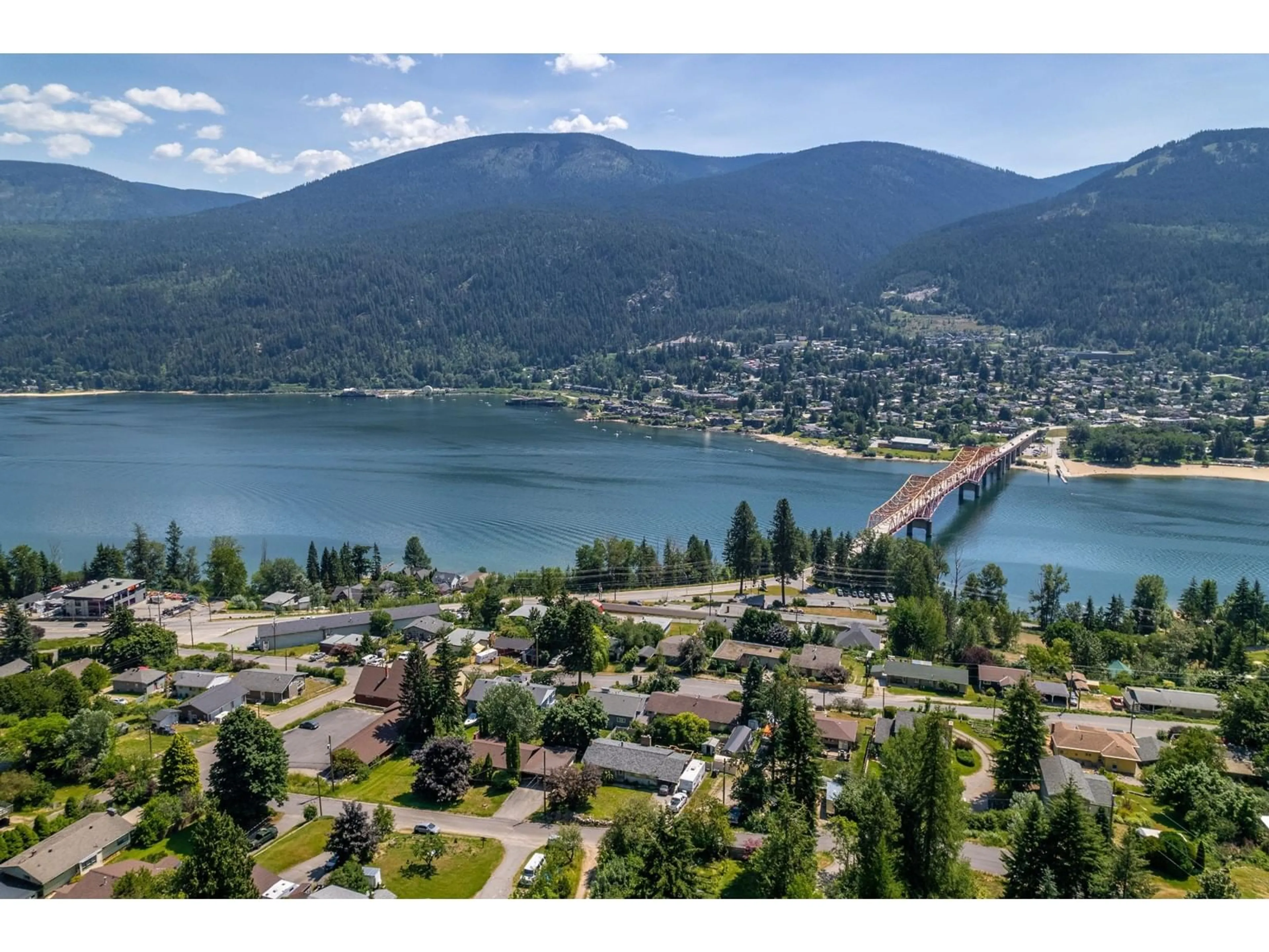 Lakeview for 656 PARKVIEW ROAD, Nelson British Columbia V1L6H6