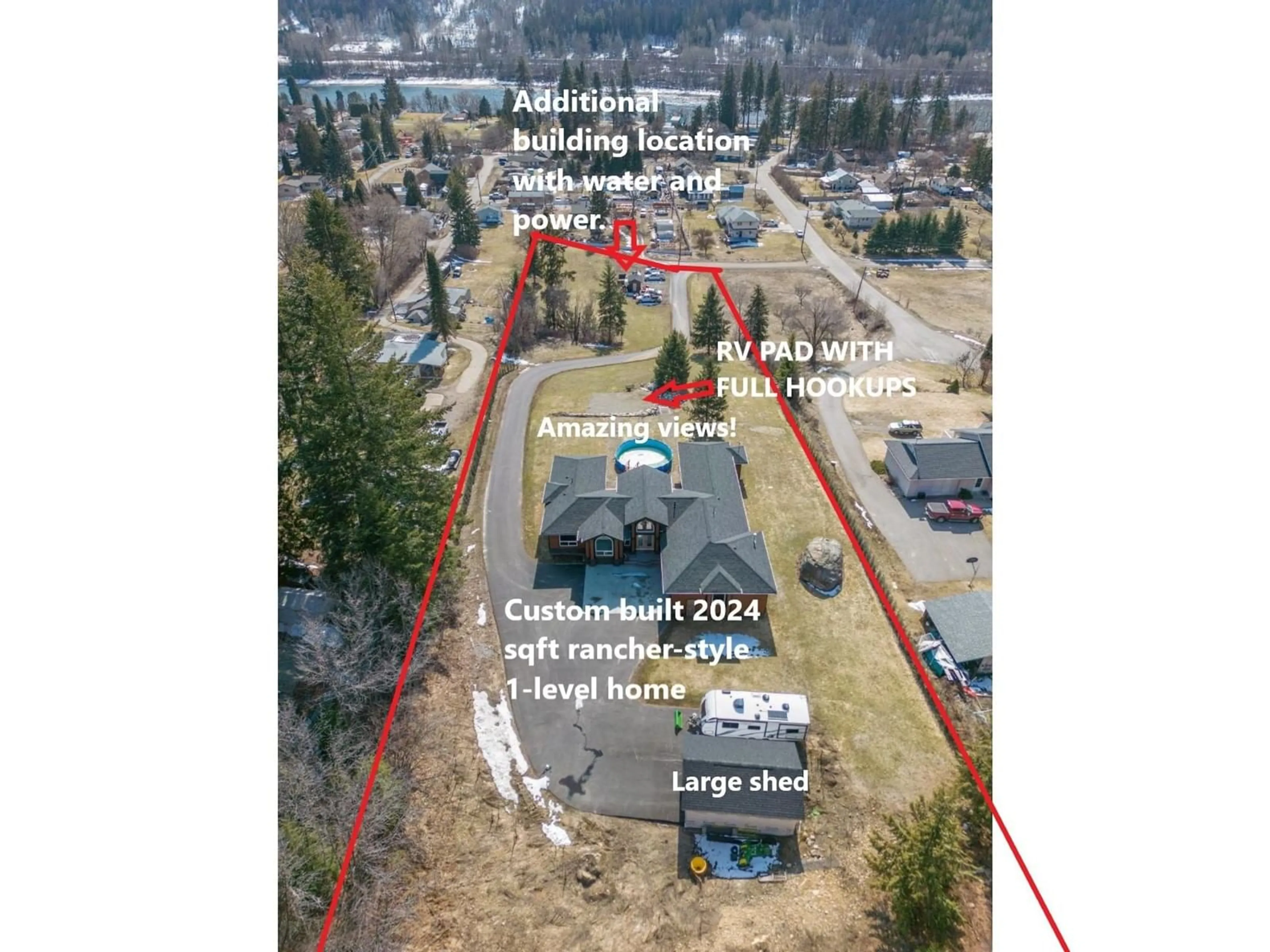 A pic from exterior of the house or condo for 2977 UPPER LEVELS ROAD, Castlegar British Columbia V0G1X0