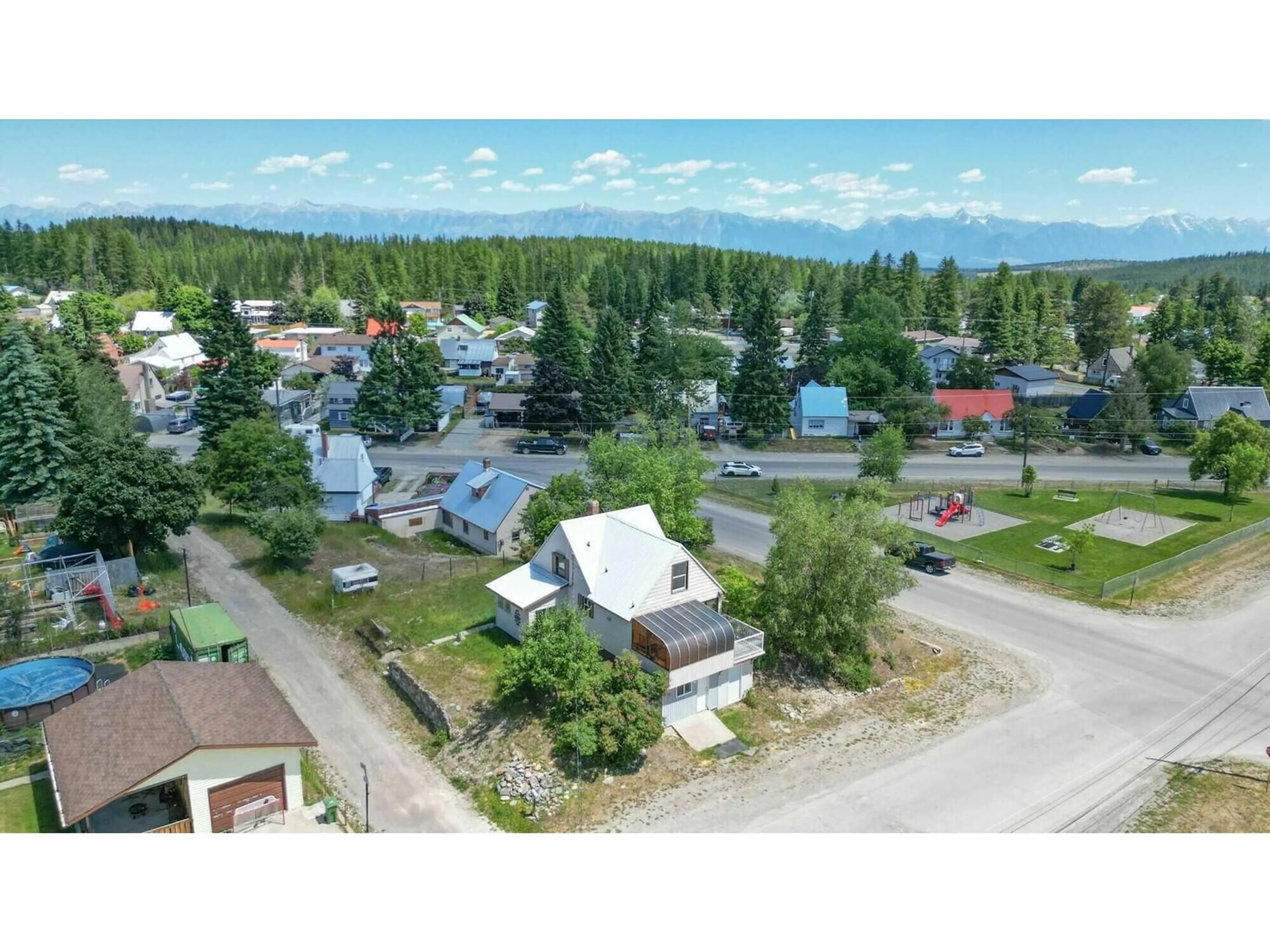 Street view for 400 CRANBROOK STREET, Kimberley British Columbia V1A2P3