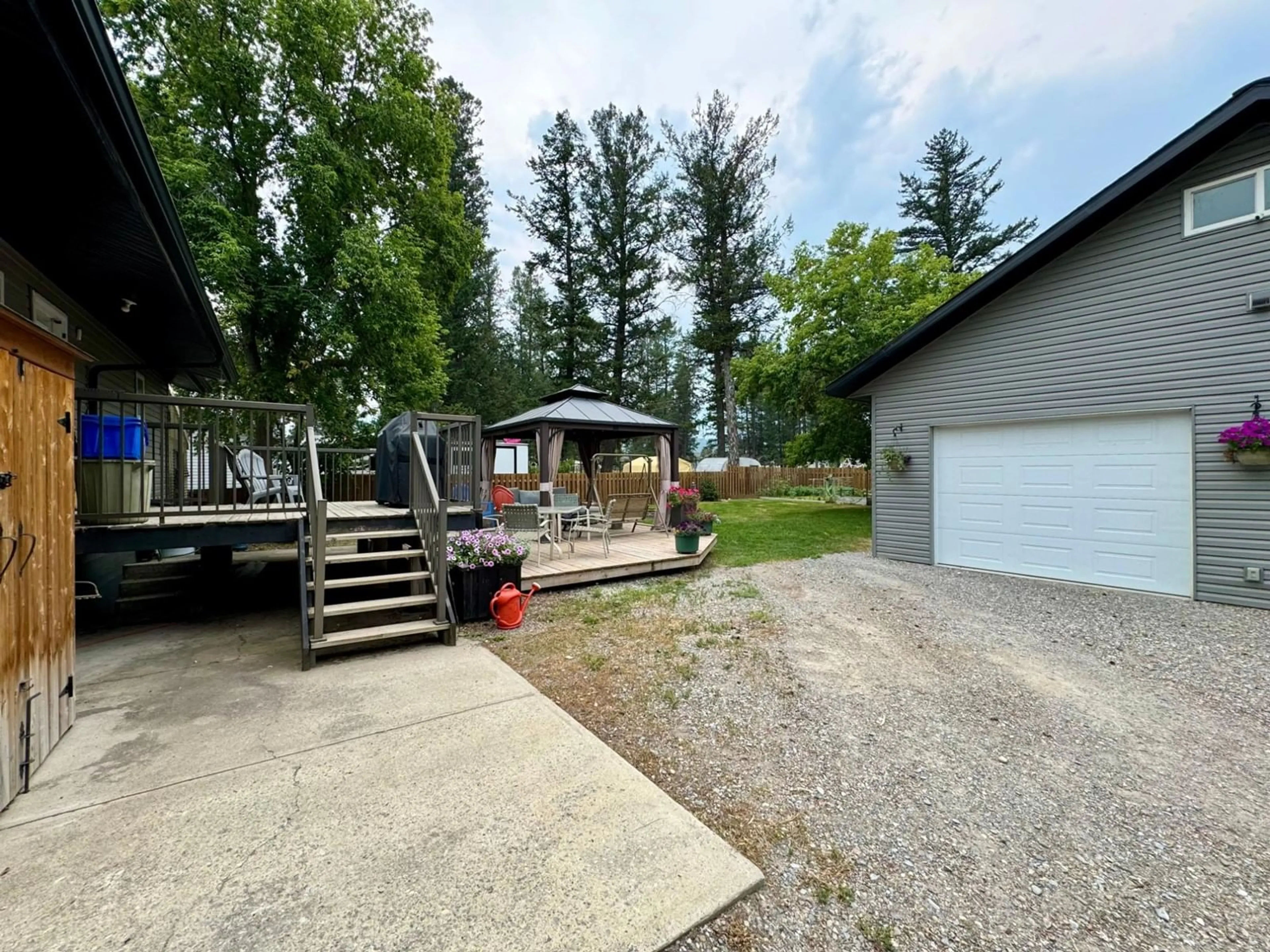 Frontside or backside of a home for 306 12TH AVENUE, Invermere British Columbia V0A1K0