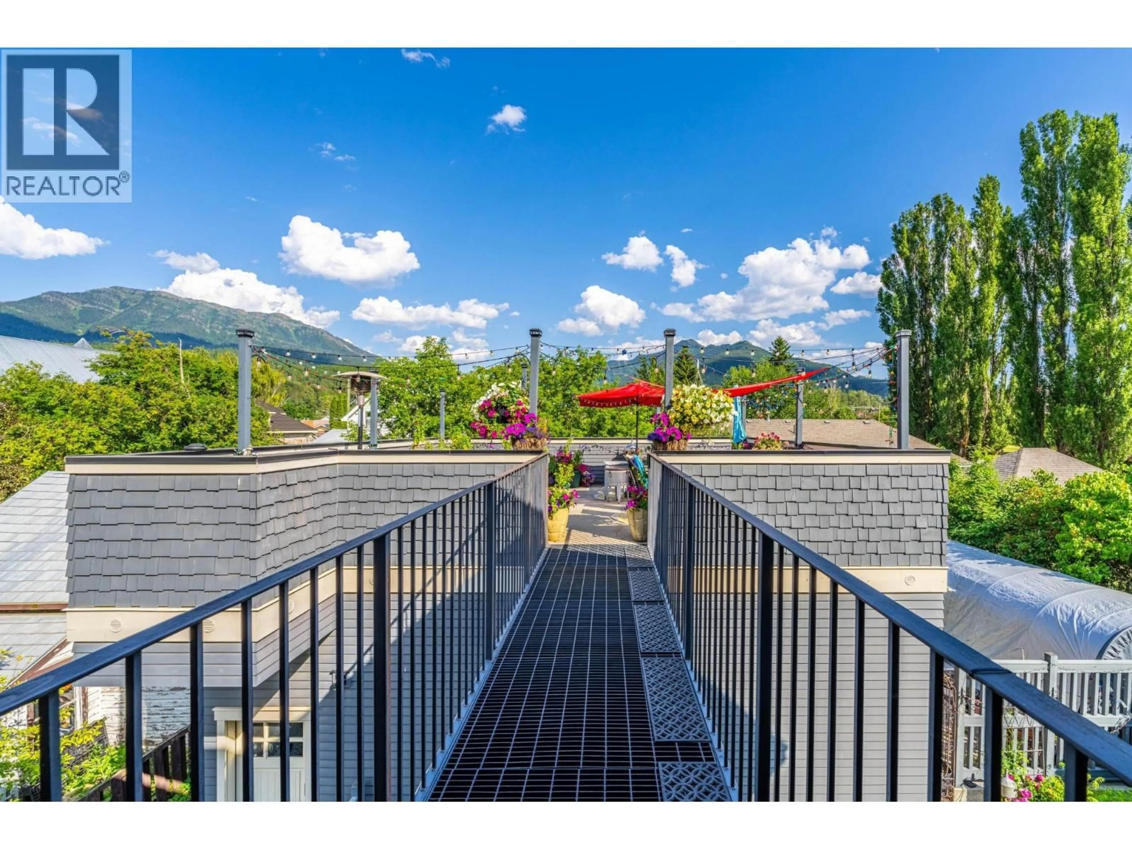 A pic from outside/outdoor area/front of a property/back of a property/a pic from drone, mountain view for 622 5TH AVENUE, Fernie British Columbia V0B1M0