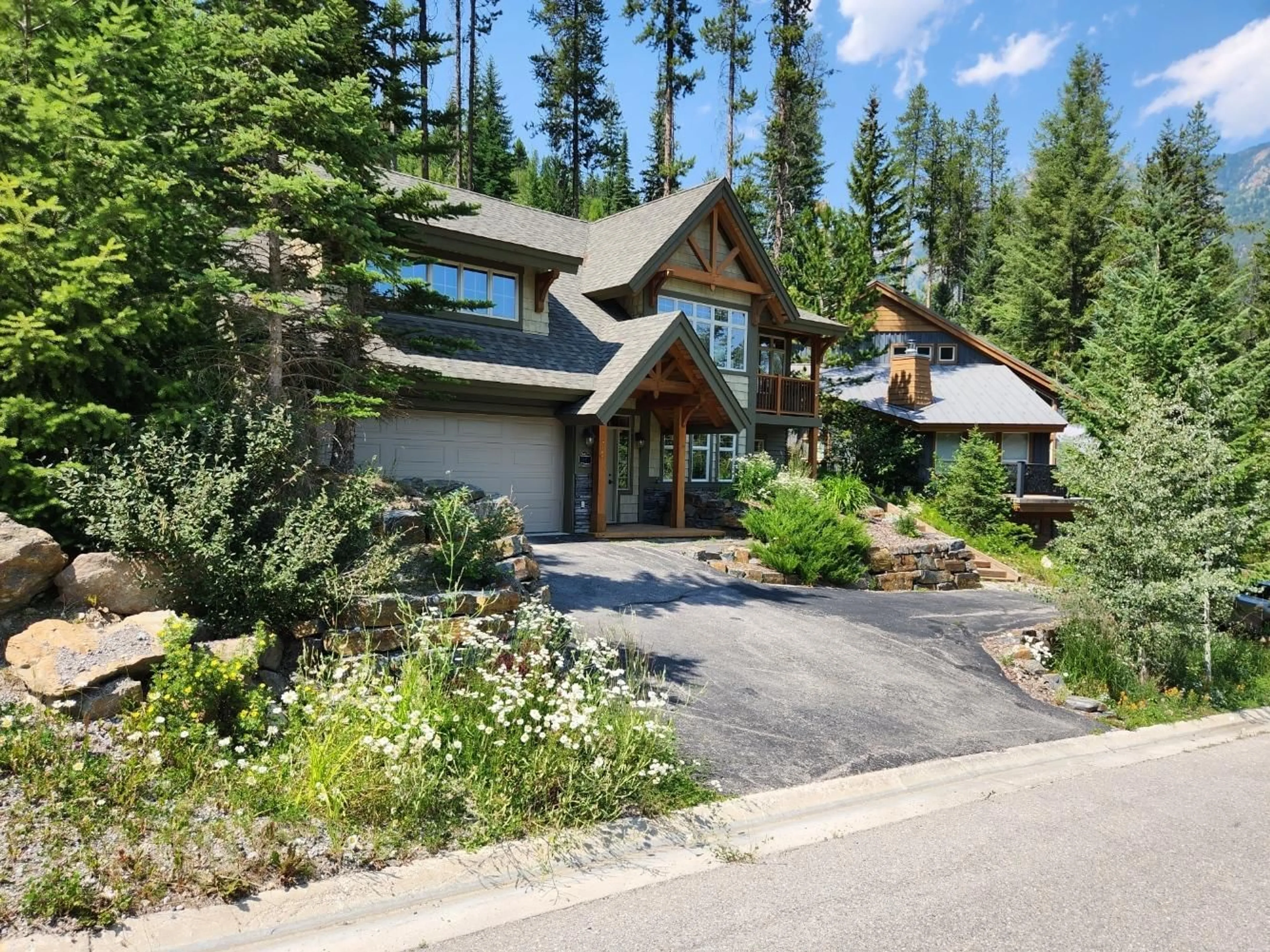 Frontside or backside of a home, cottage for 1745 GREYWOLF Drive, Panorama British Columbia V0A1T0