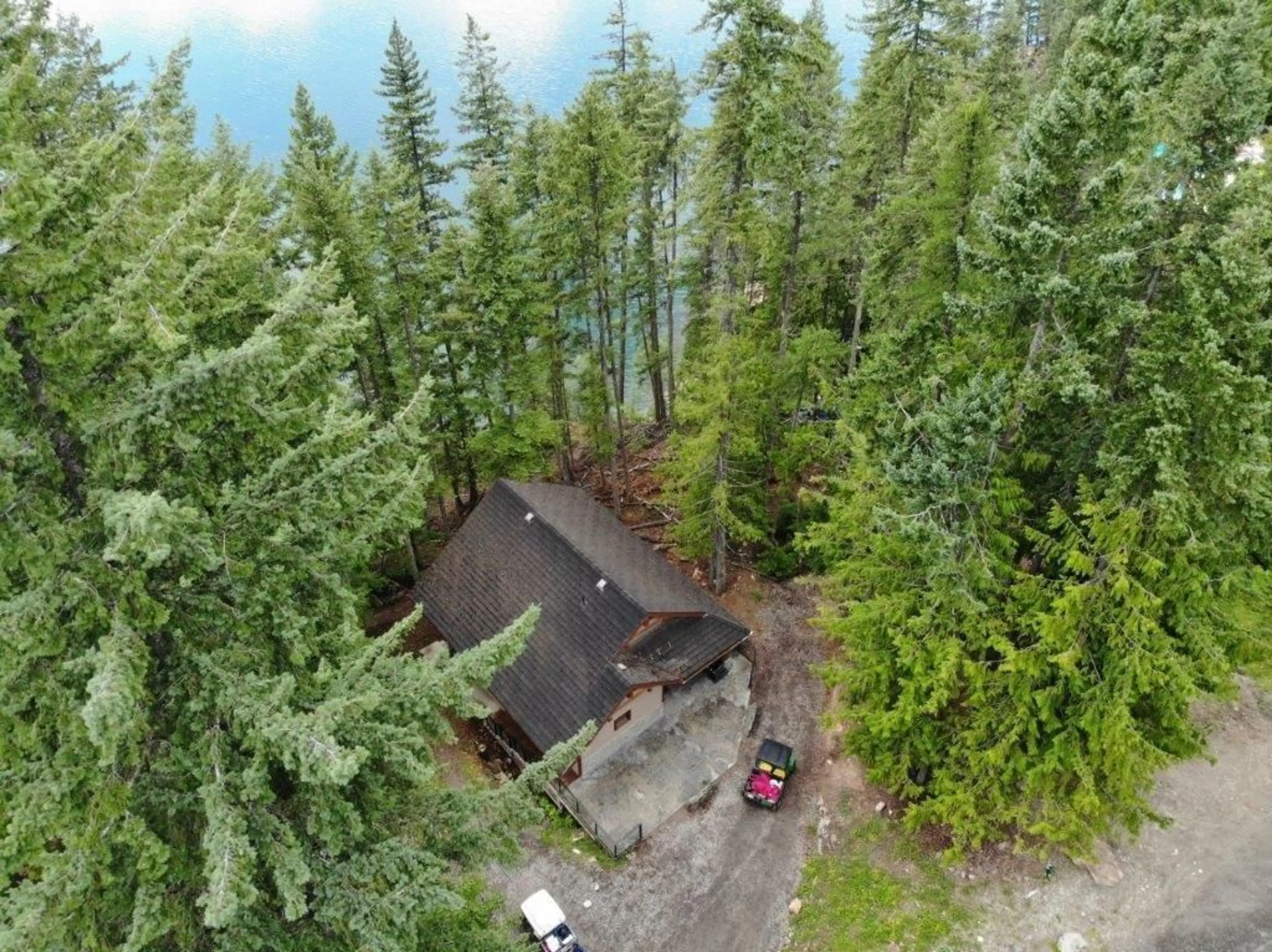 A pic from exterior of the house or condo, cottage for 11B 23 Highway, Nakusp British Columbia V0G1R0