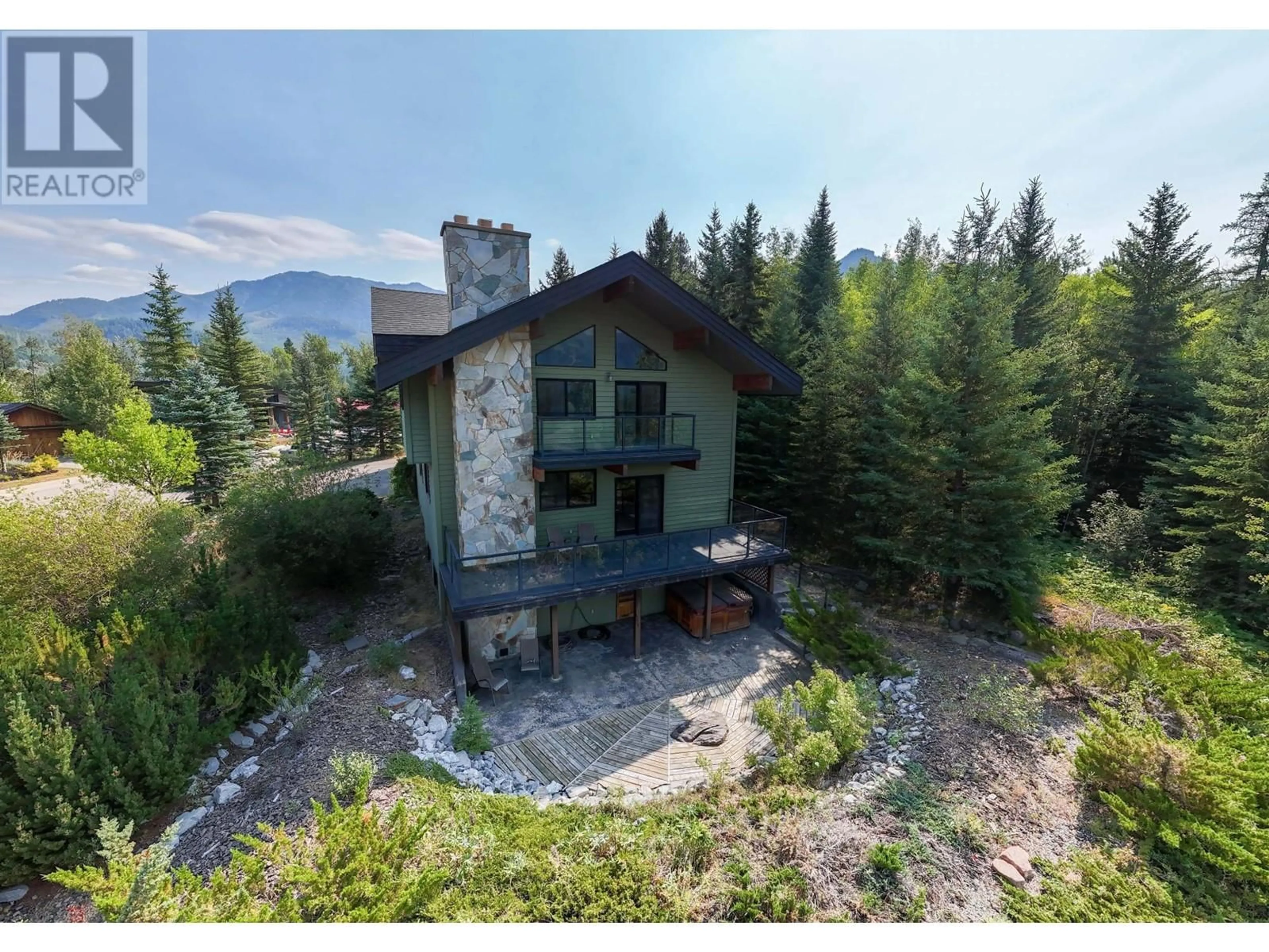 A pic from outside/outdoor area/front of a property/back of a property/a pic from drone, mountain view for 24 CEDAR BOWL DRIVE, Fernie British Columbia V0B1M4