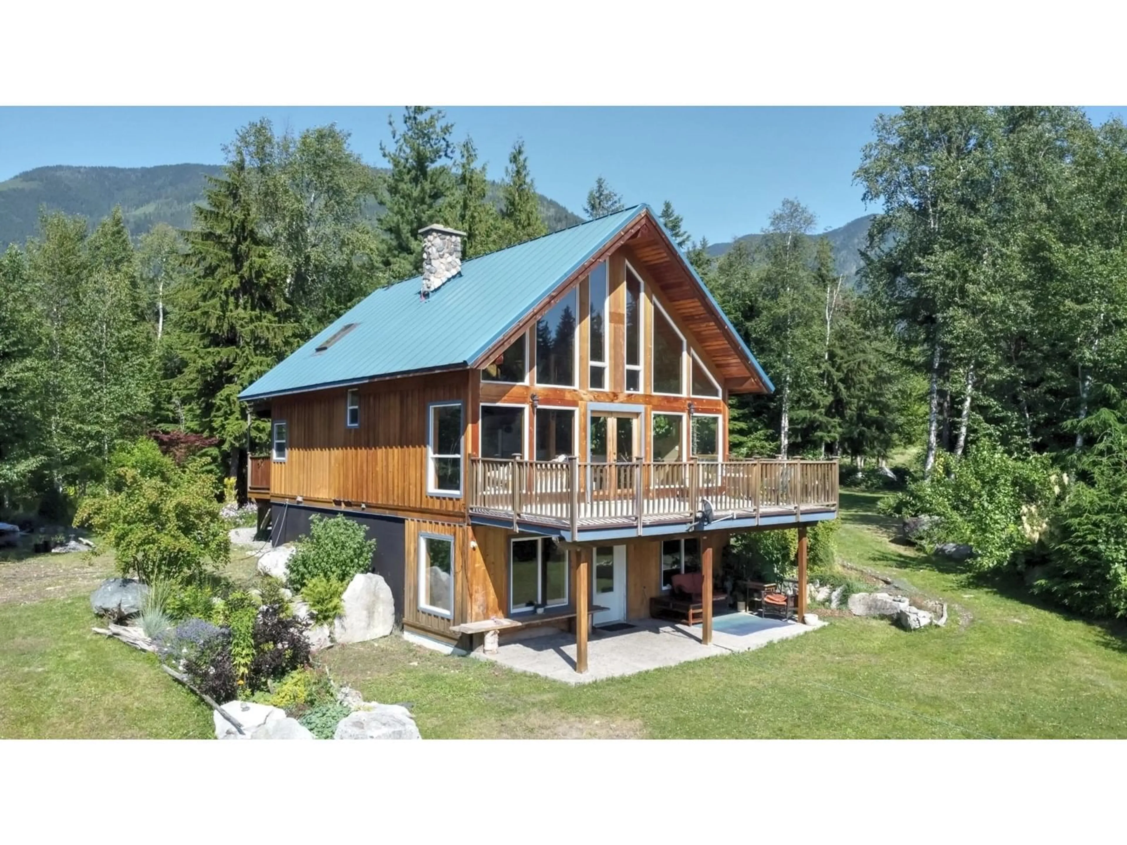 Frontside or backside of a home, cottage for 325 EAST WILSON CREEK  E Road, Rosebery British Columbia V0G1S1