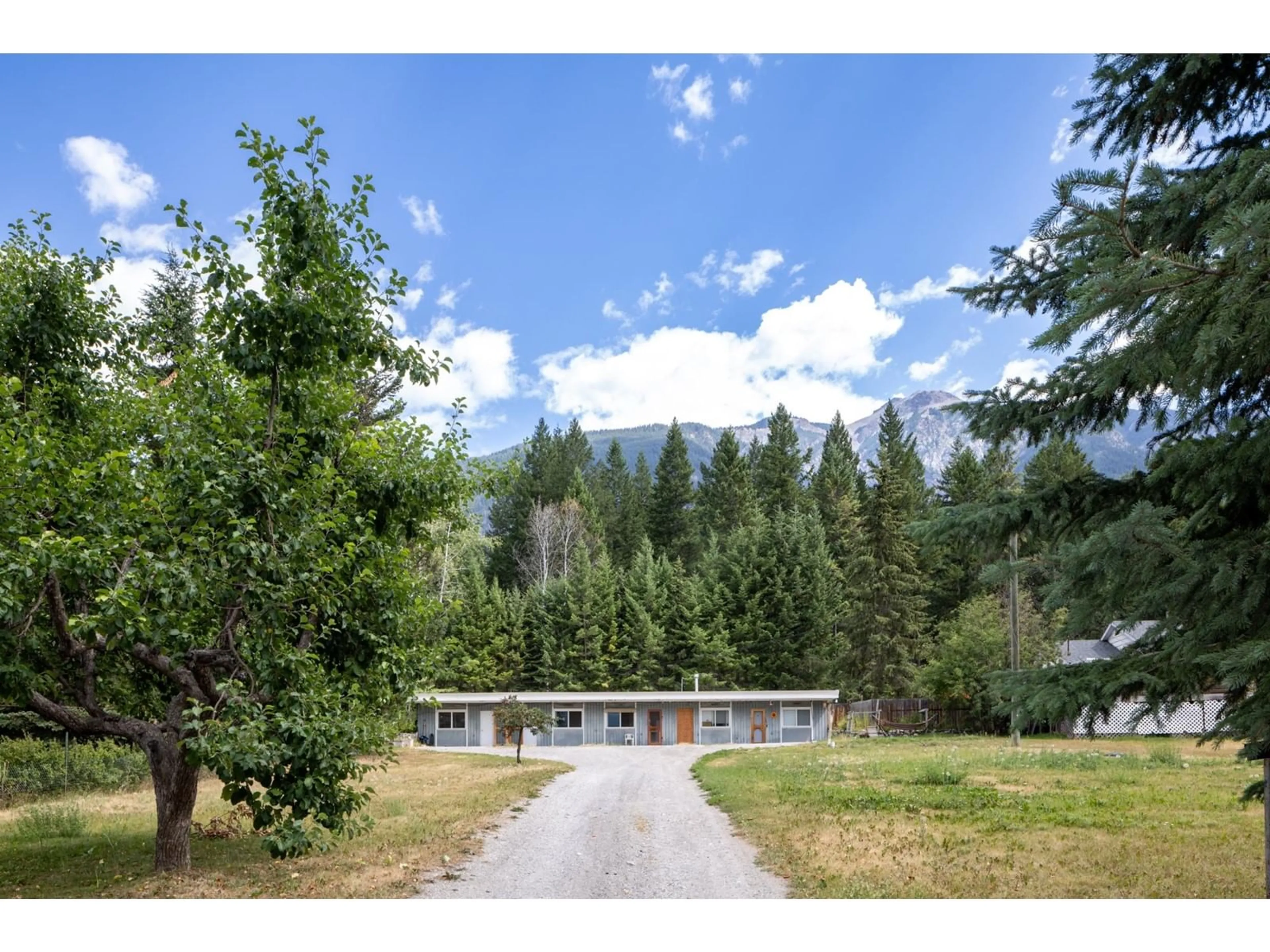 Other indoor space for 773 NICHOLSON Road, Golden British Columbia V0A1H2