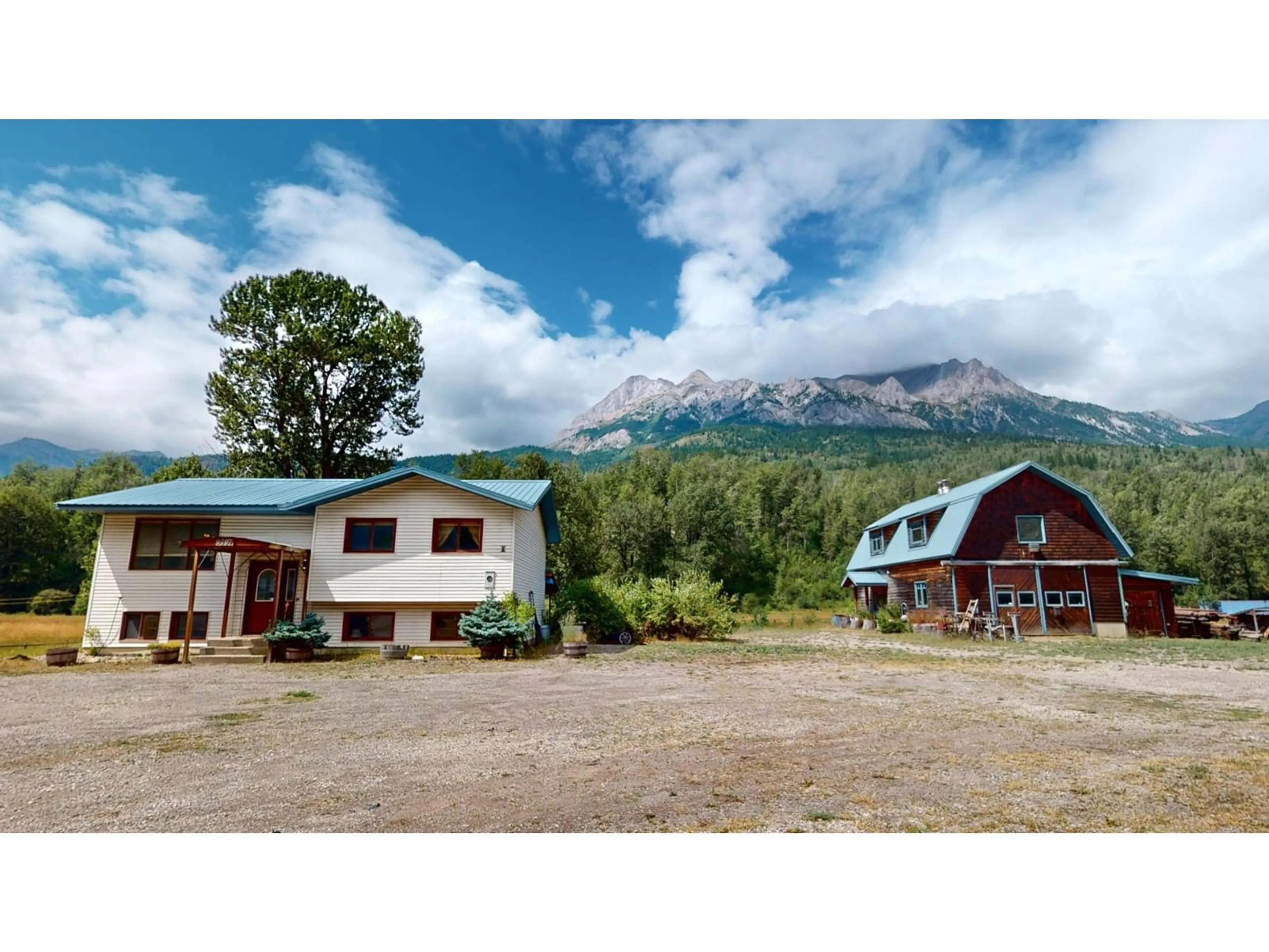 Frontside or backside of a home, cottage for 2087 3 Highway, Fernie British Columbia V0B1M5