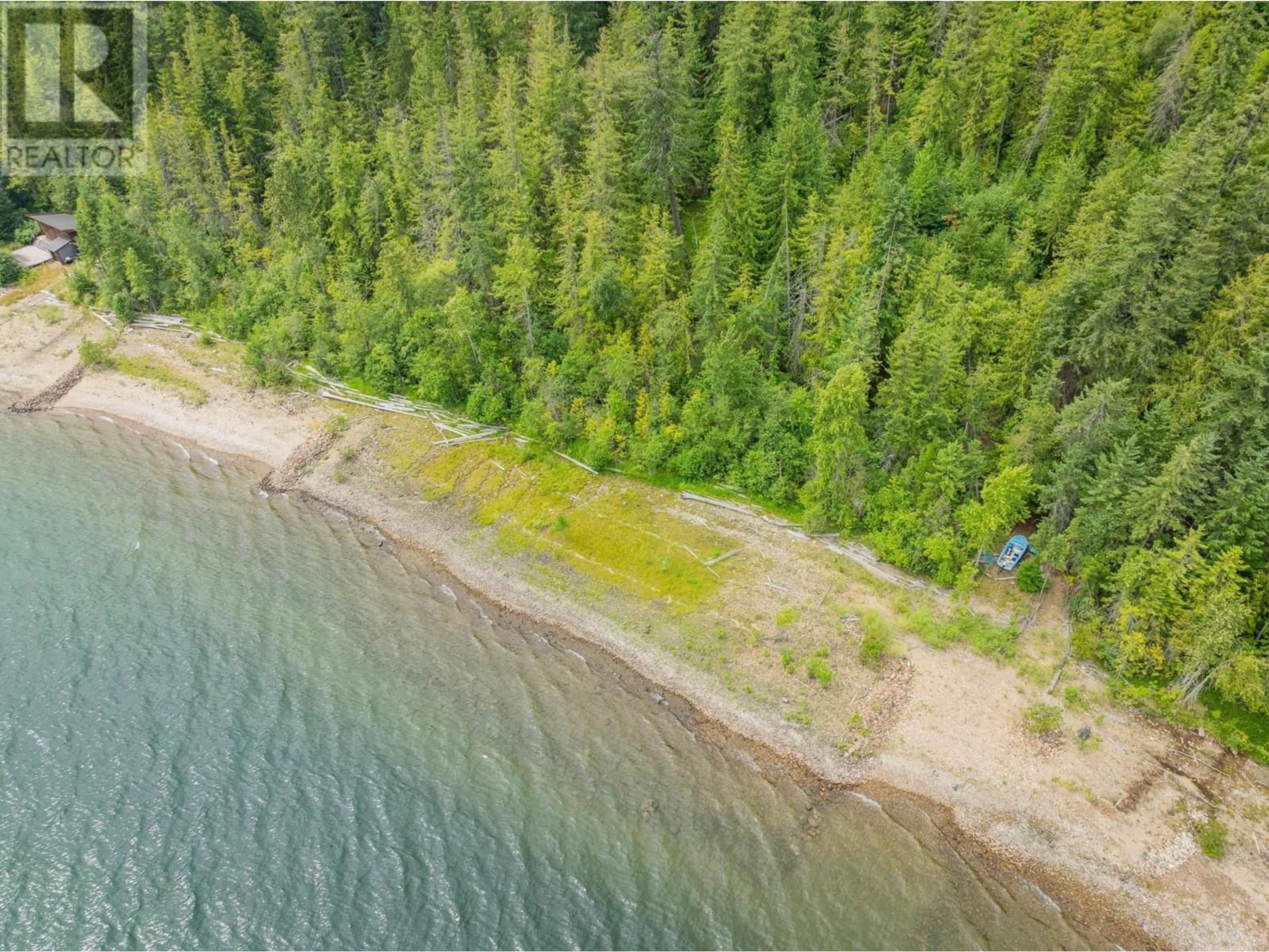A pic from outside/outdoor area/front of a property/back of a property/a pic from drone, water/lake/river/ocean view for 9413 SHUTTY BENCH ROAD, Kaslo British Columbia V0G1M0
