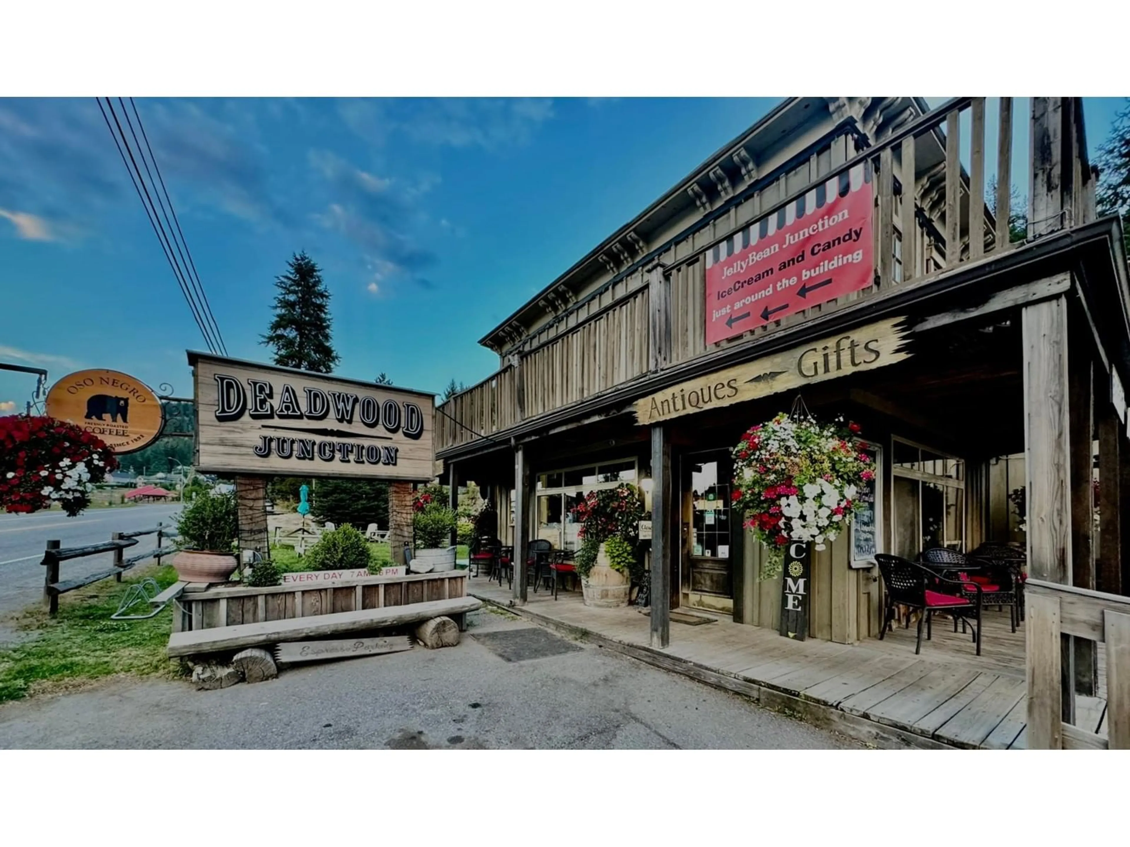 Patio, the street view for 418 DUNDEE Avenue, Greenwood British Columbia V0H1J0