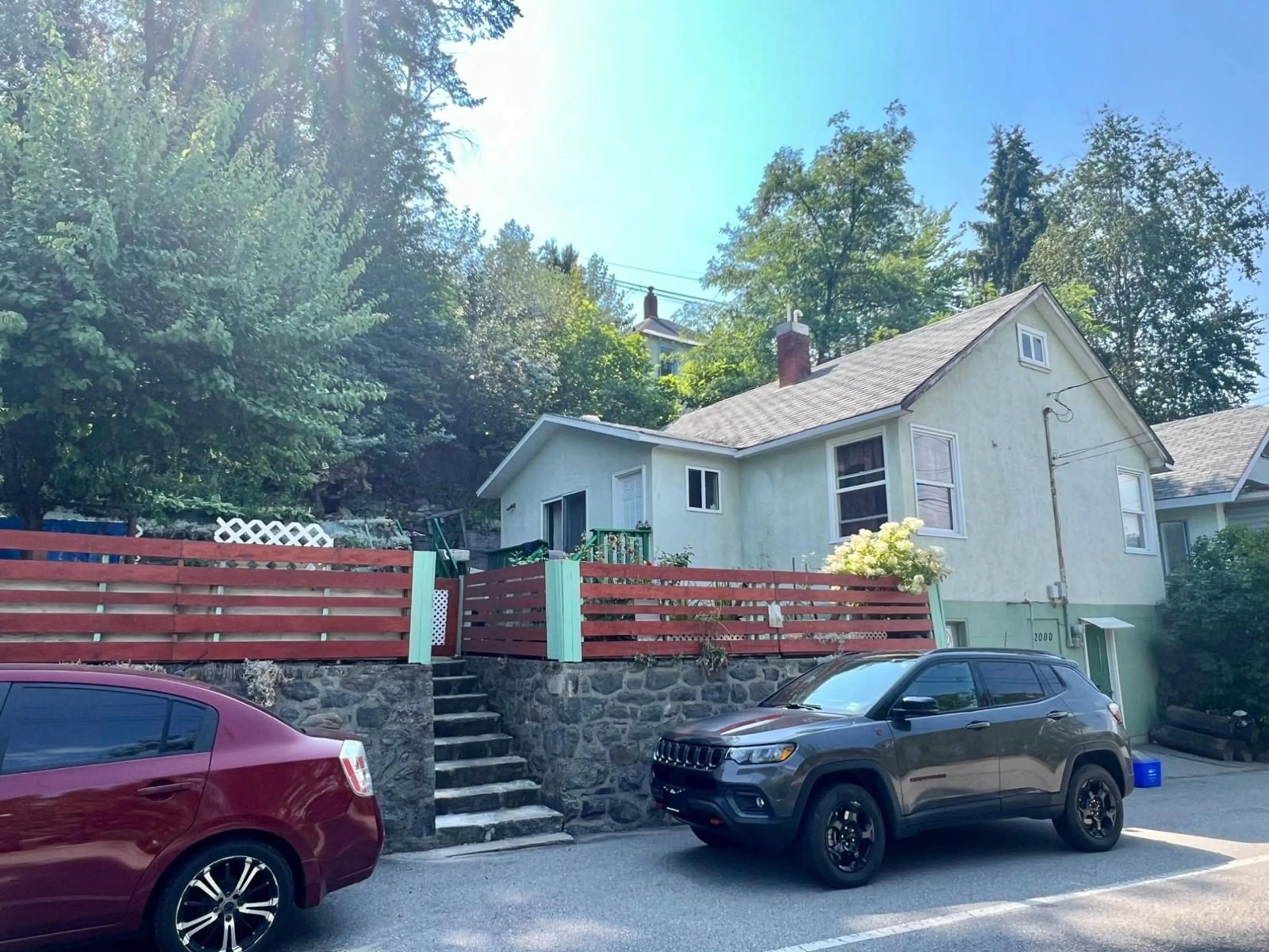 Frontside or backside of a home, cottage for 2000 TOPPING Street, Trail British Columbia V1R4G6