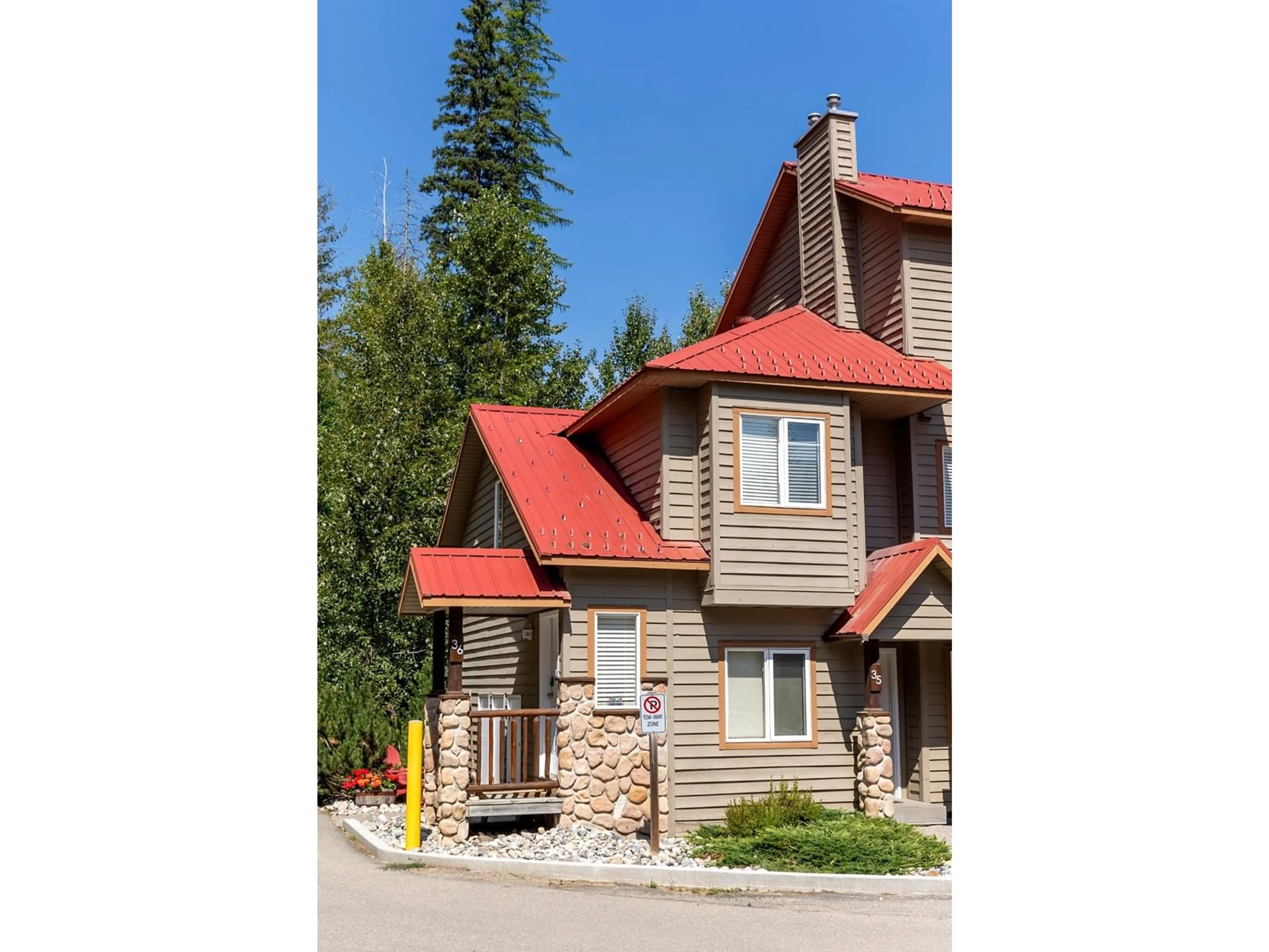 A pic from exterior of the house or condo, cottage for 5423 BOOMERANG Way Unit# 36, Fernie British Columbia V0B1M6