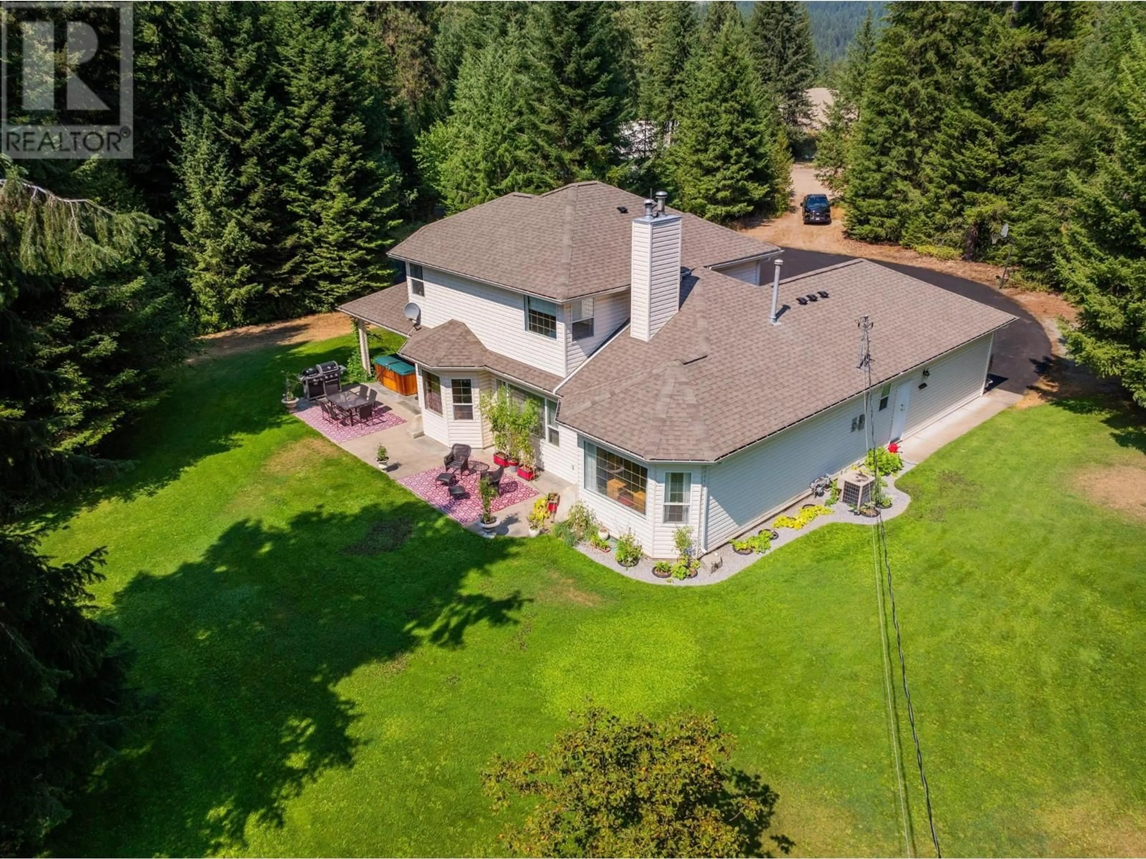 A pic from outside/outdoor area/front of a property/back of a property/a pic from drone, unknown for 2718 OSACHOFF ROAD, South Slocan British Columbia V1N2C0