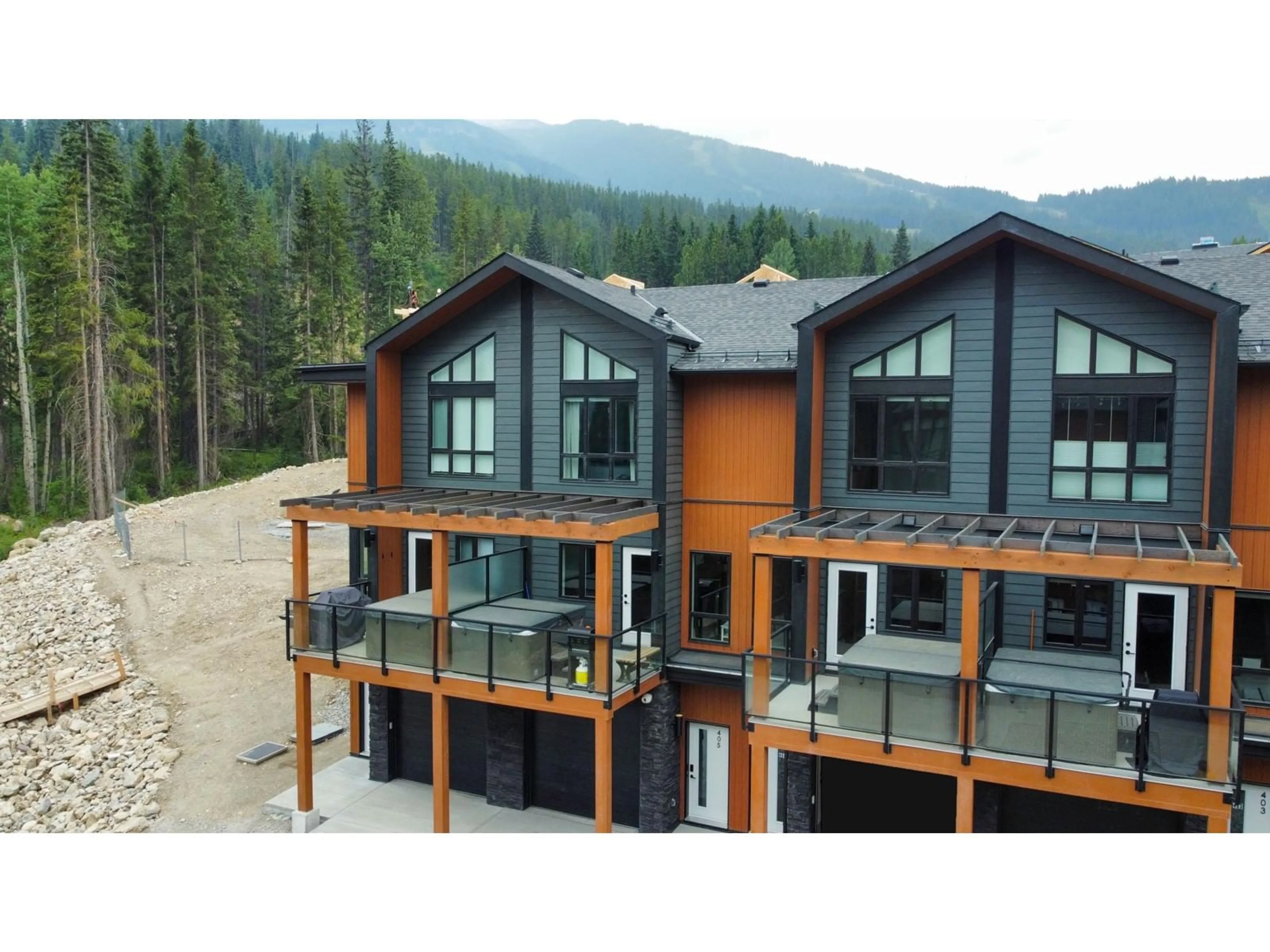 A pic from exterior of the house or condo, mountain for 2166 PANORAMA Drive Unit# 405, Panorama British Columbia V0A1T0