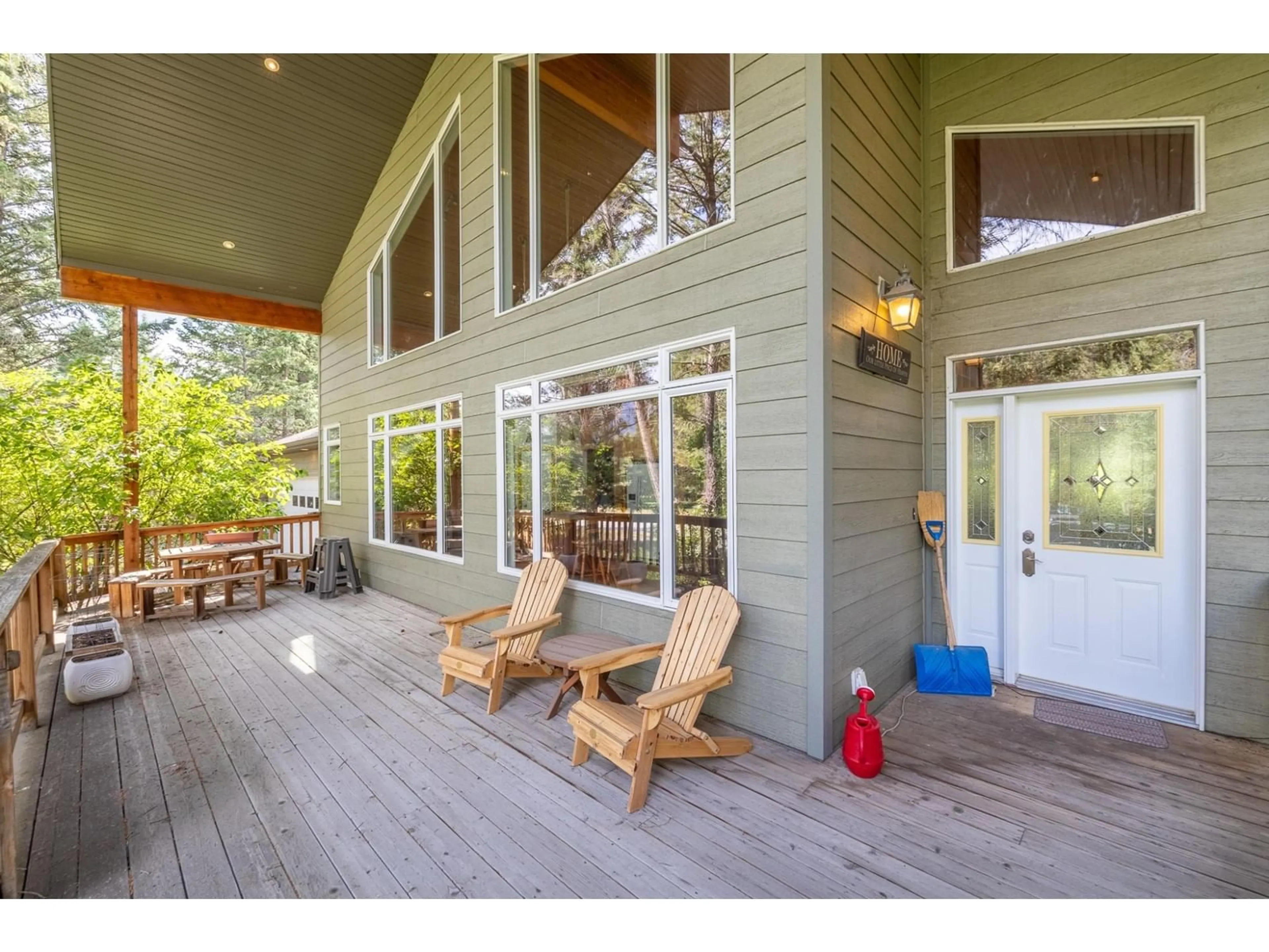 Indoor entryway, wood floors for 4492 COLUMBIA VIEW Road, Fairmont Hot Springs British Columbia V0B1L2