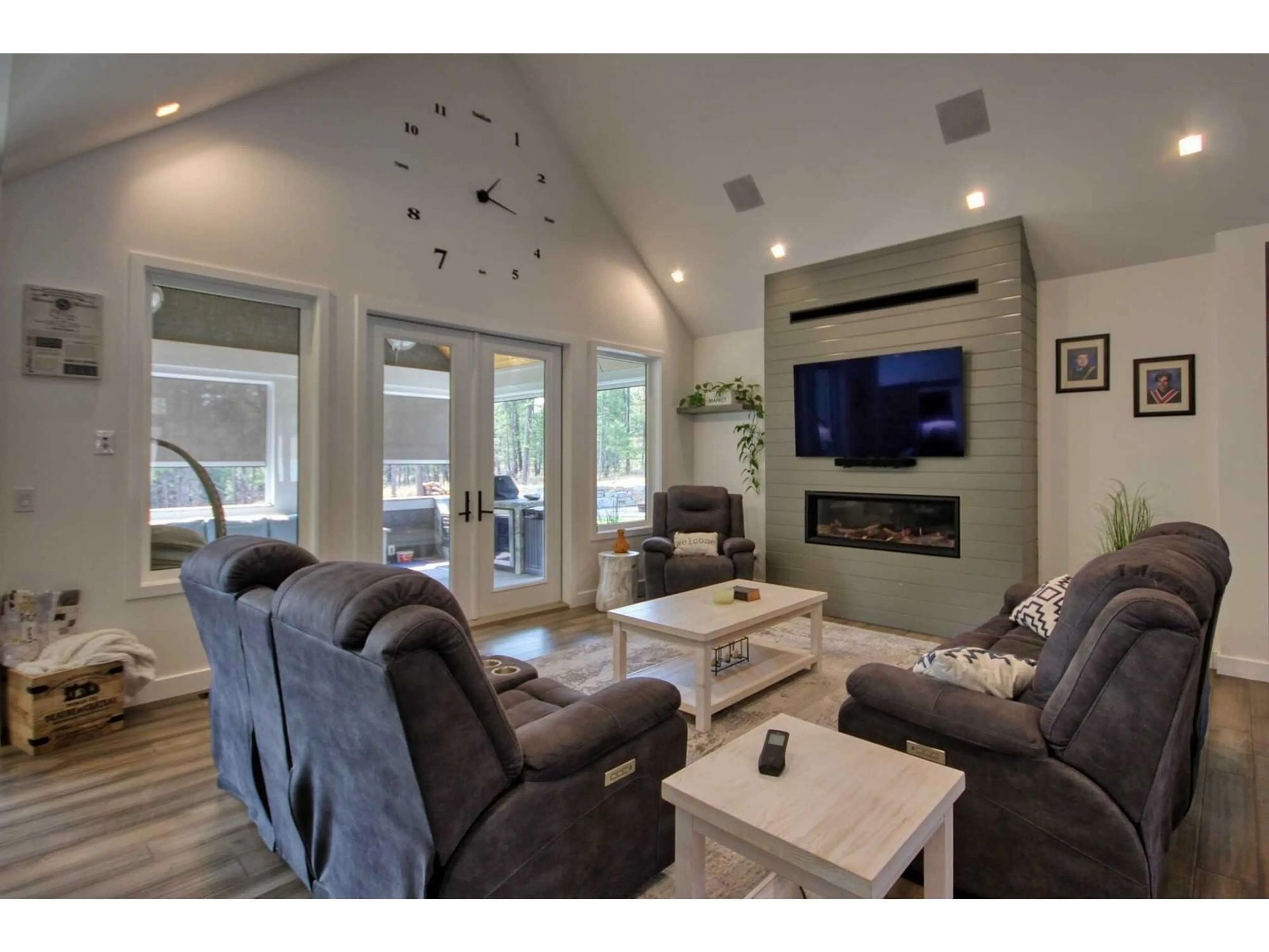 Living room, wood floors for 2106 WHISTLE WOOD Way, Cranbrook British Columbia V1C6V6