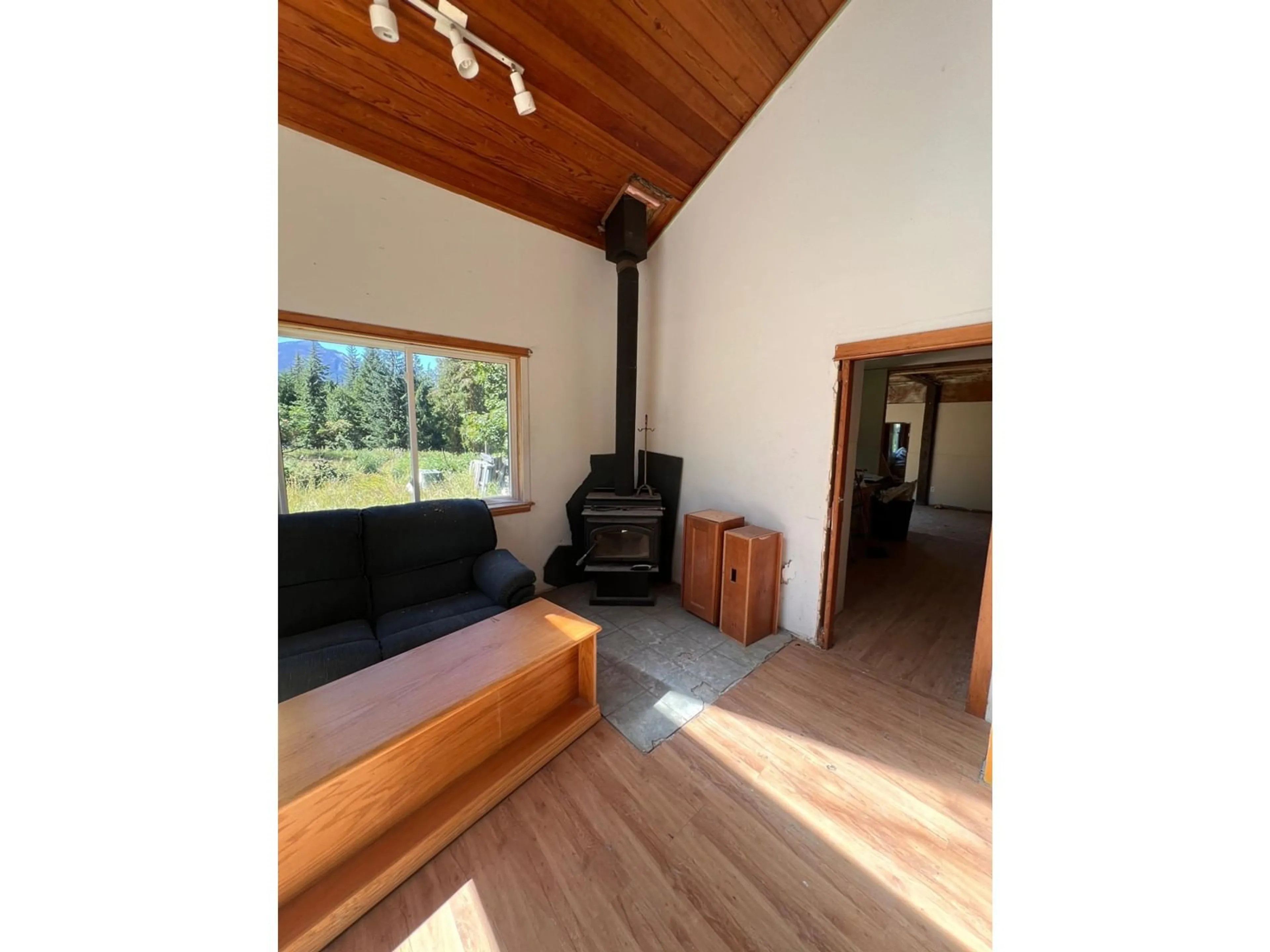 A pic of a room, wood floors for 8479 RED MOUNTAIN Road, Silverton British Columbia V0G2B0