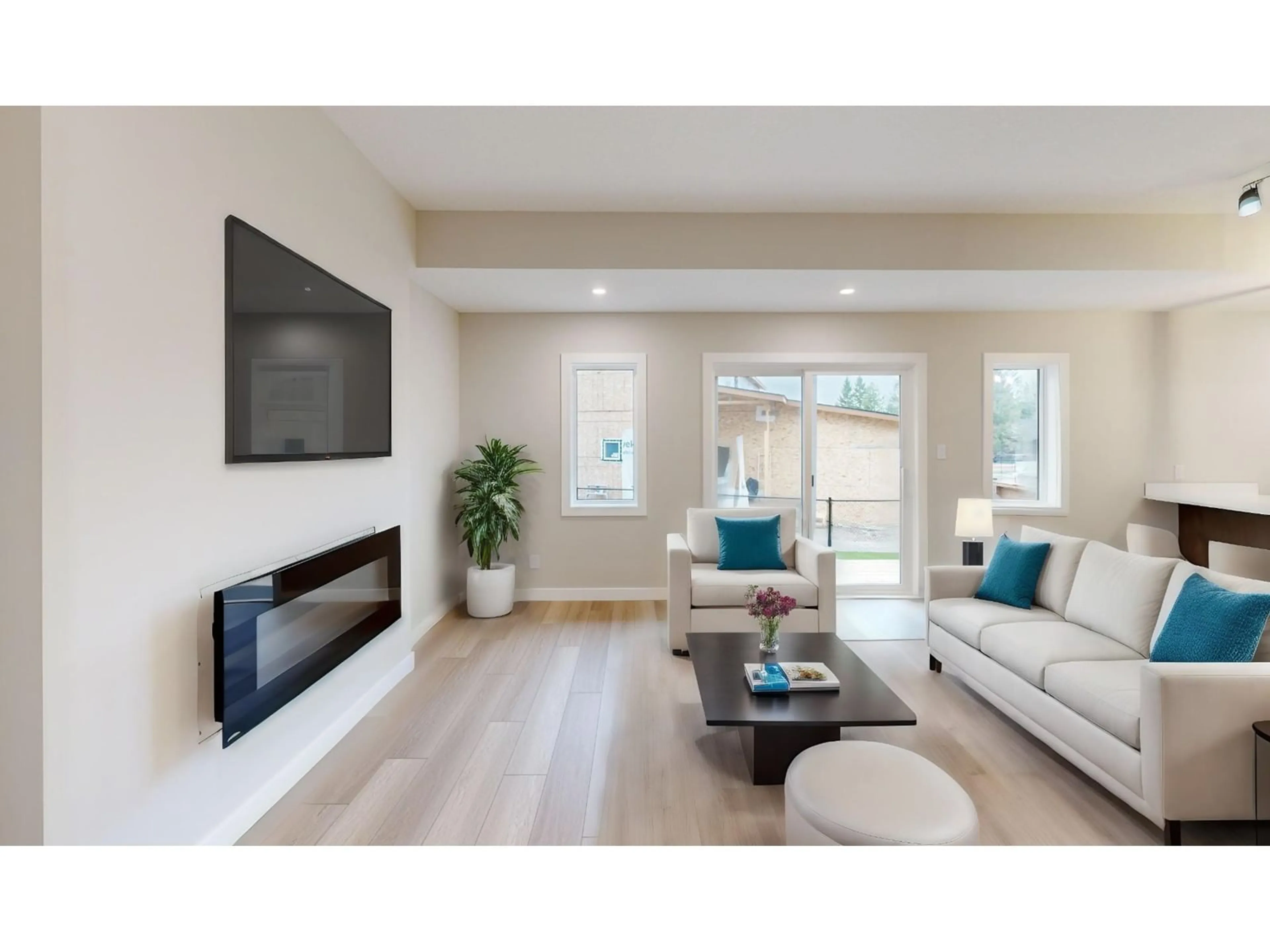 Living room, wood floors for 4824 RIDGE Road Unit# 4, Radium Hot Springs British Columbia V0A1M0