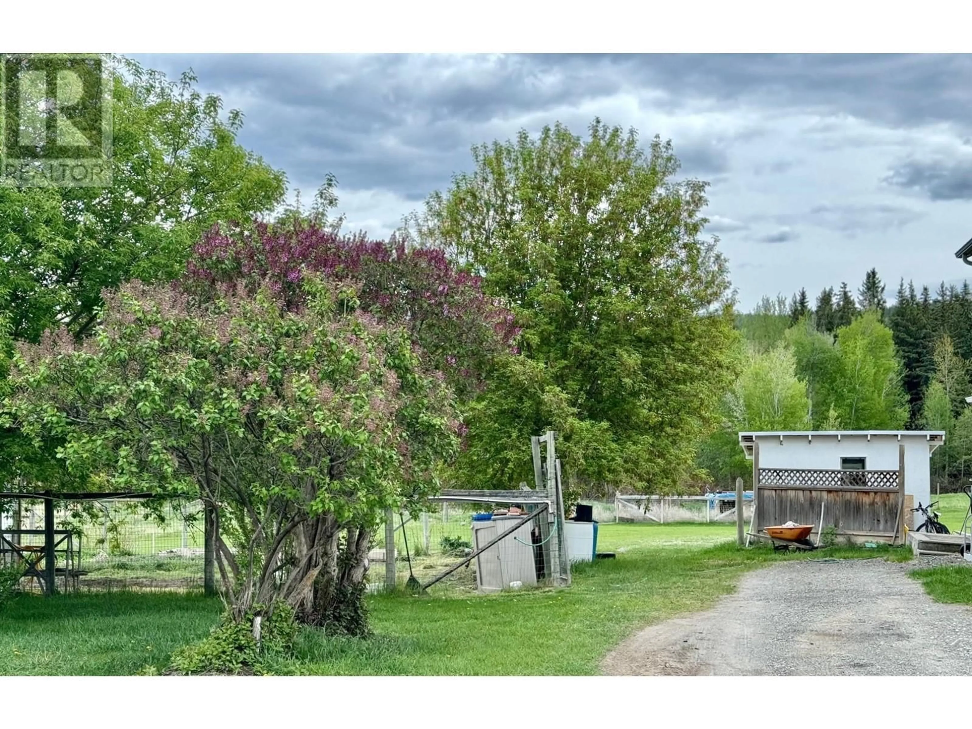 A pic from outside/outdoor area/front of a property/back of a property/a pic from drone, unknown for 2000 3/95 HIGHWAY, Cranbrook British Columbia V1C6X9