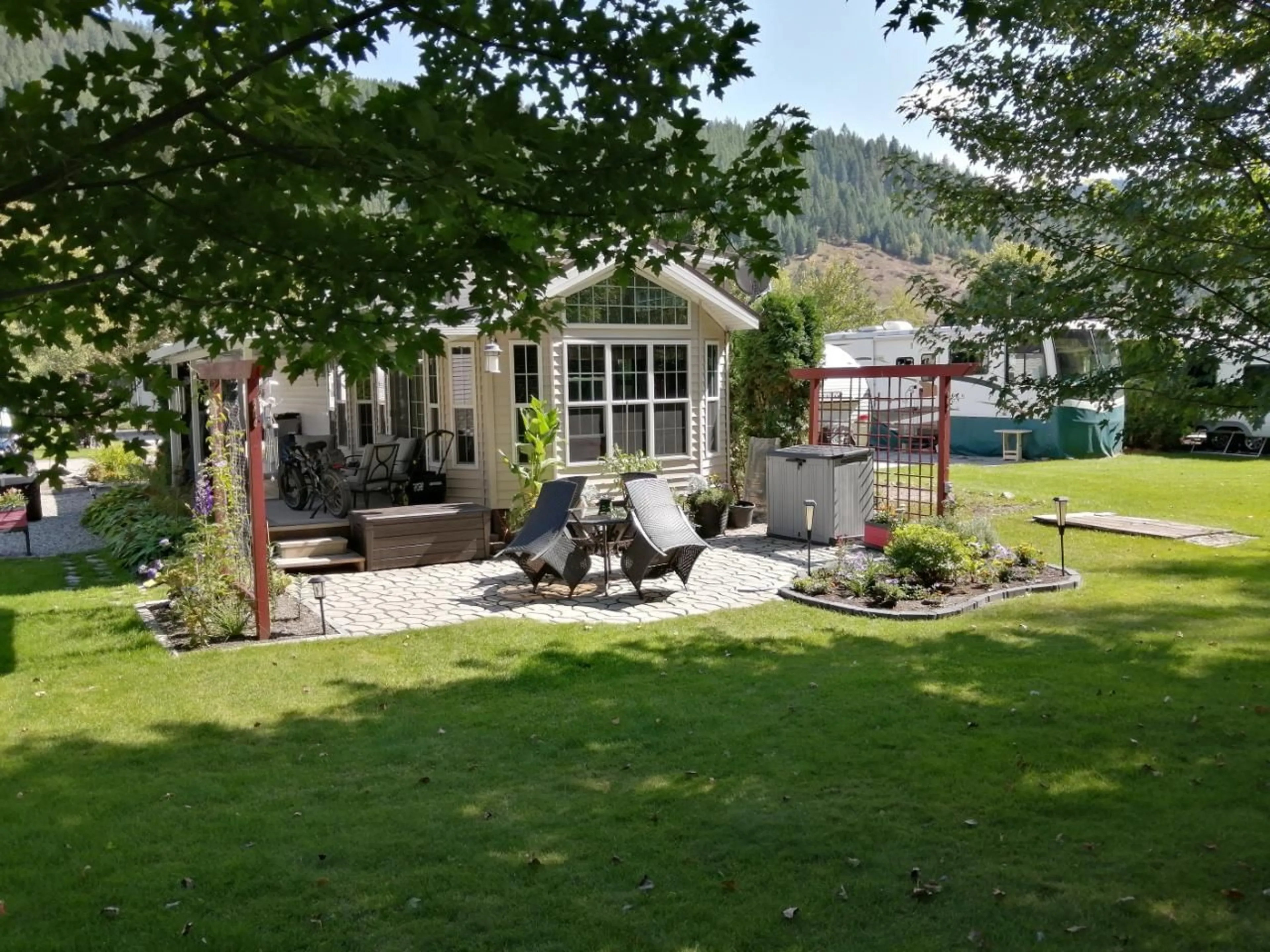 Patio, cottage for 321 COPPER  N Avenue Unit# 55, Greenwood British Columbia V0H1J0