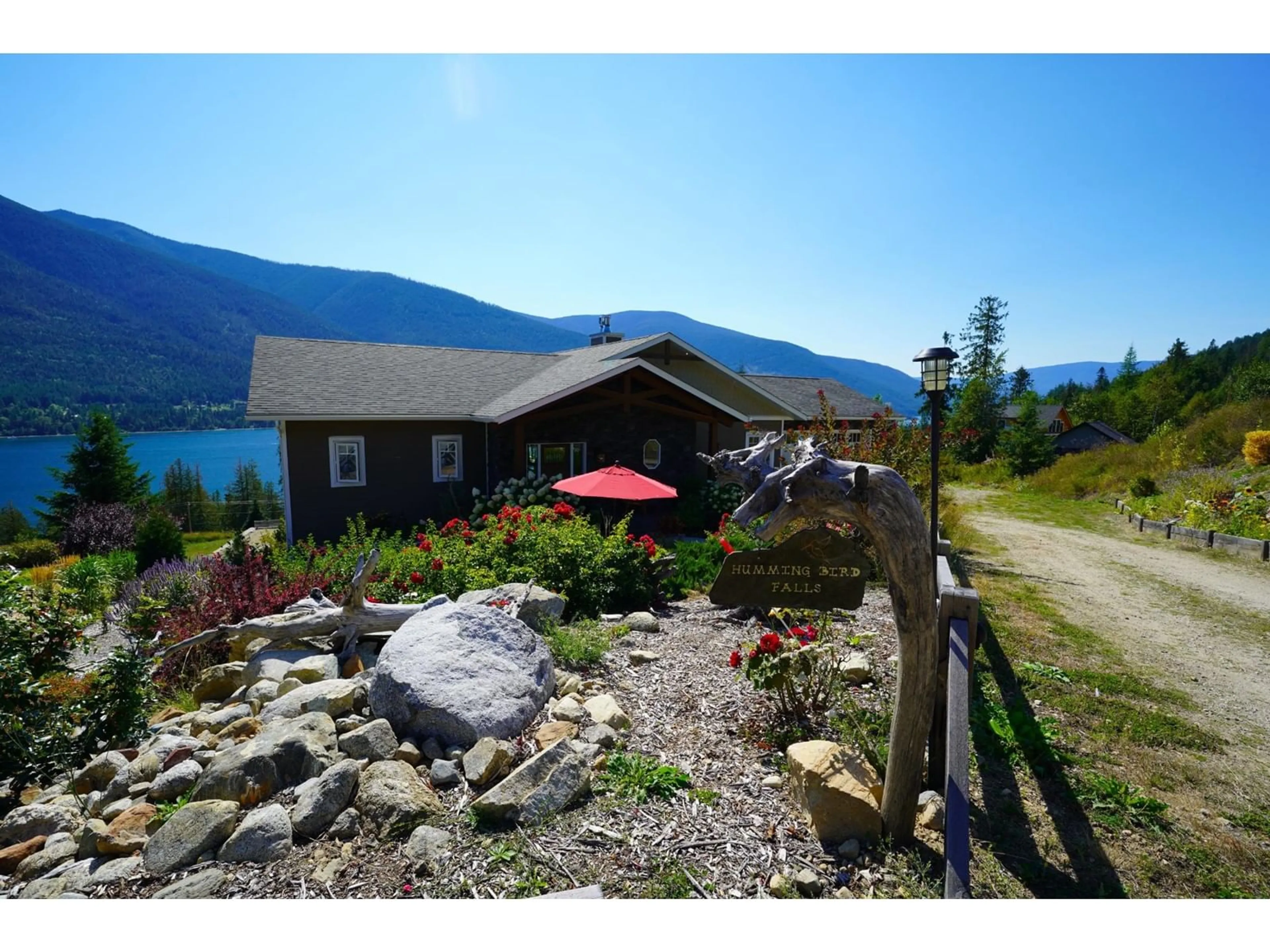 A pic from exterior of the house or condo, cottage for 125 LAKEVIEW Drive, Nelson British Columbia V1L6W6