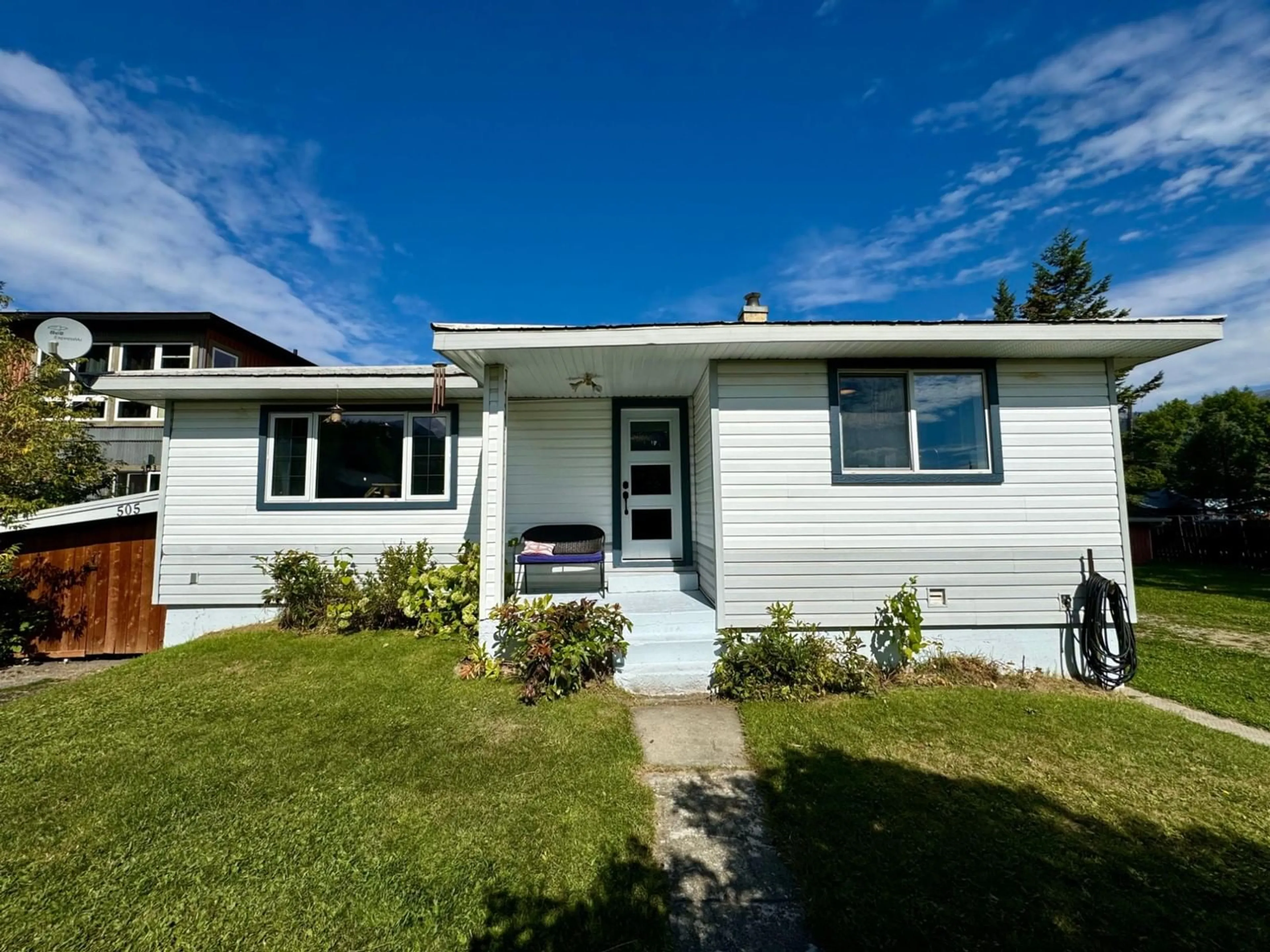 Frontside or backside of a home, cottage for 505 10TH Street, Golden British Columbia V0A1H0