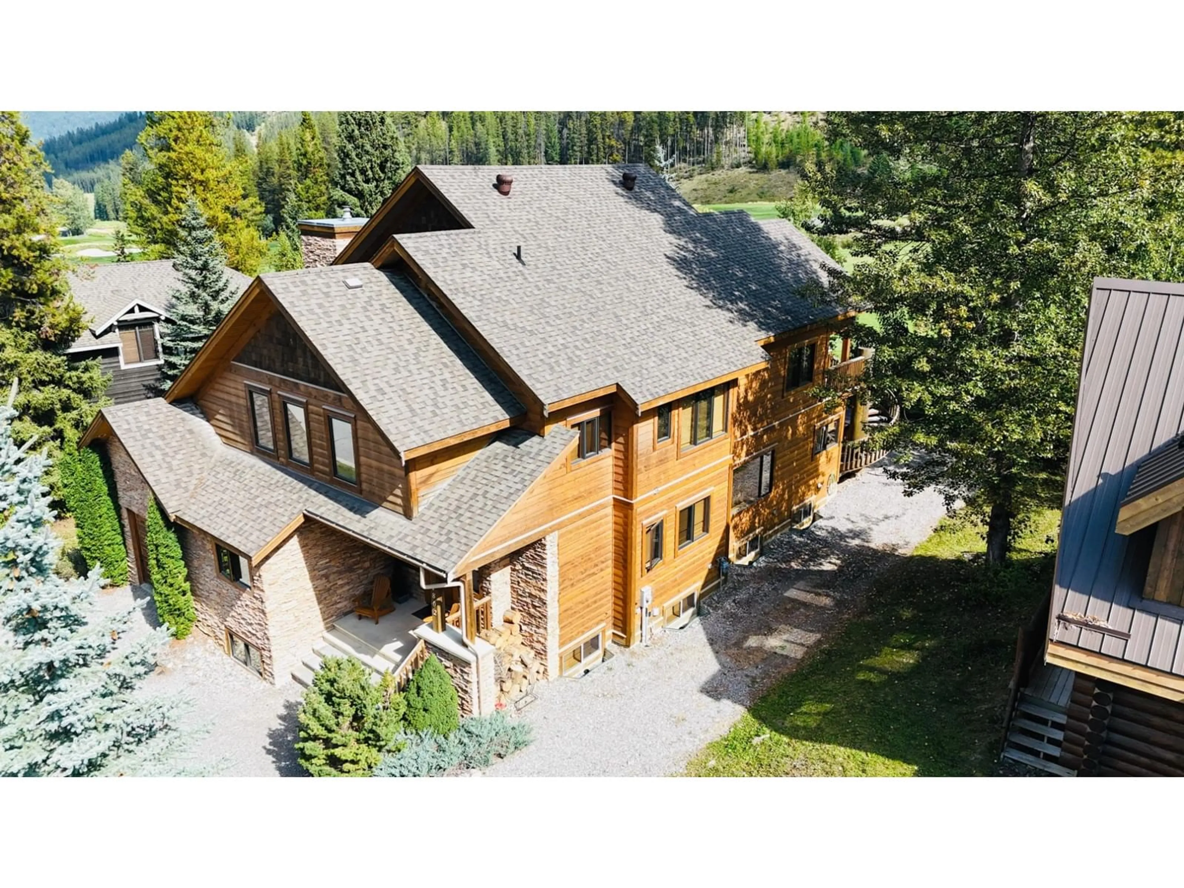 Frontside or backside of a home, cottage for 1802 GREYWOLF Drive, Panorama British Columbia V0A1T0