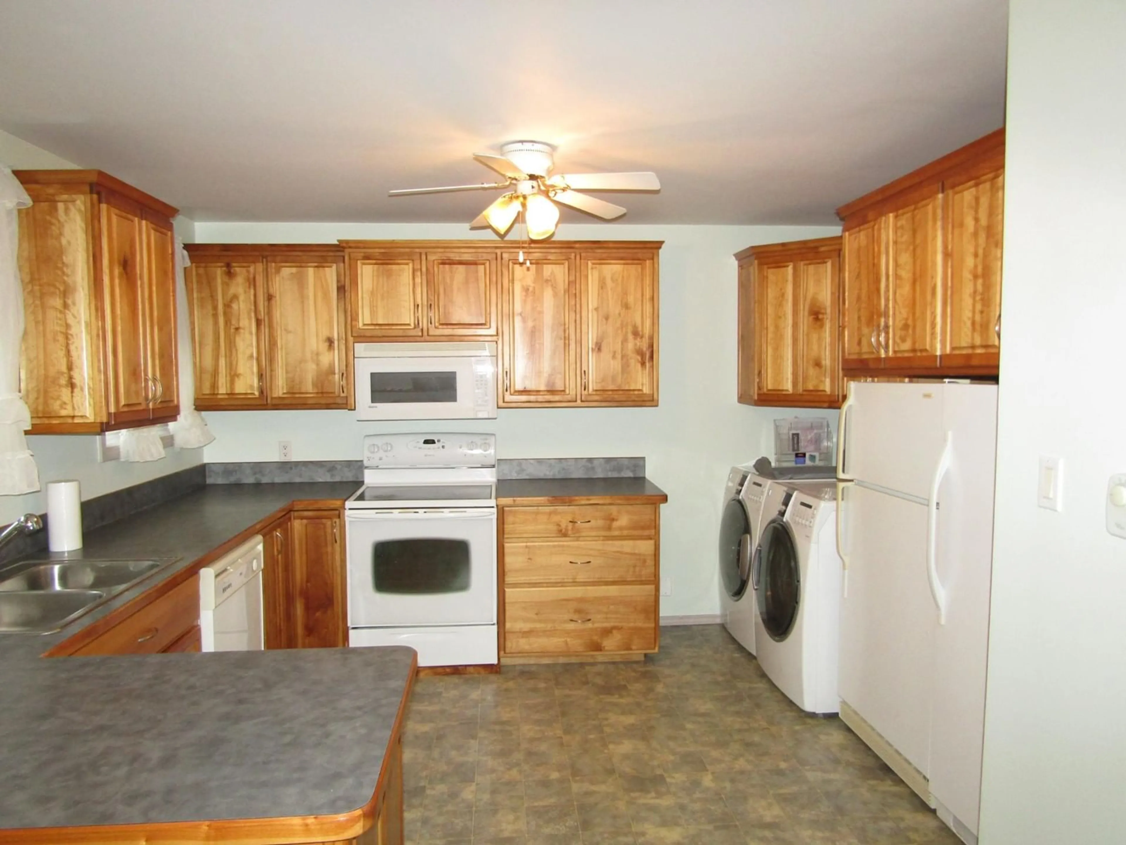 Standard kitchen, wood floors, cottage for 6780 21ST Street Unit# 1, Grand Forks British Columbia V0H1H0