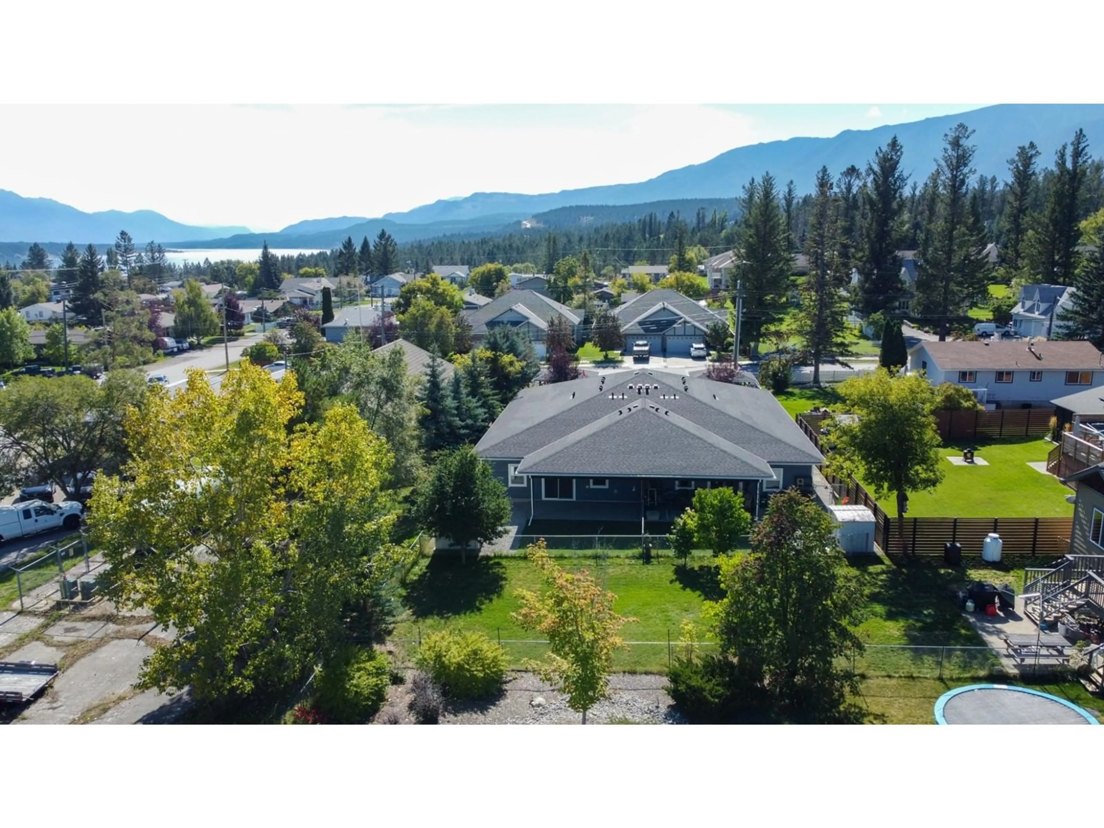 A pic from exterior of the house or condo, the street view for 1118 10TH Street, Invermere British Columbia V0A1K0