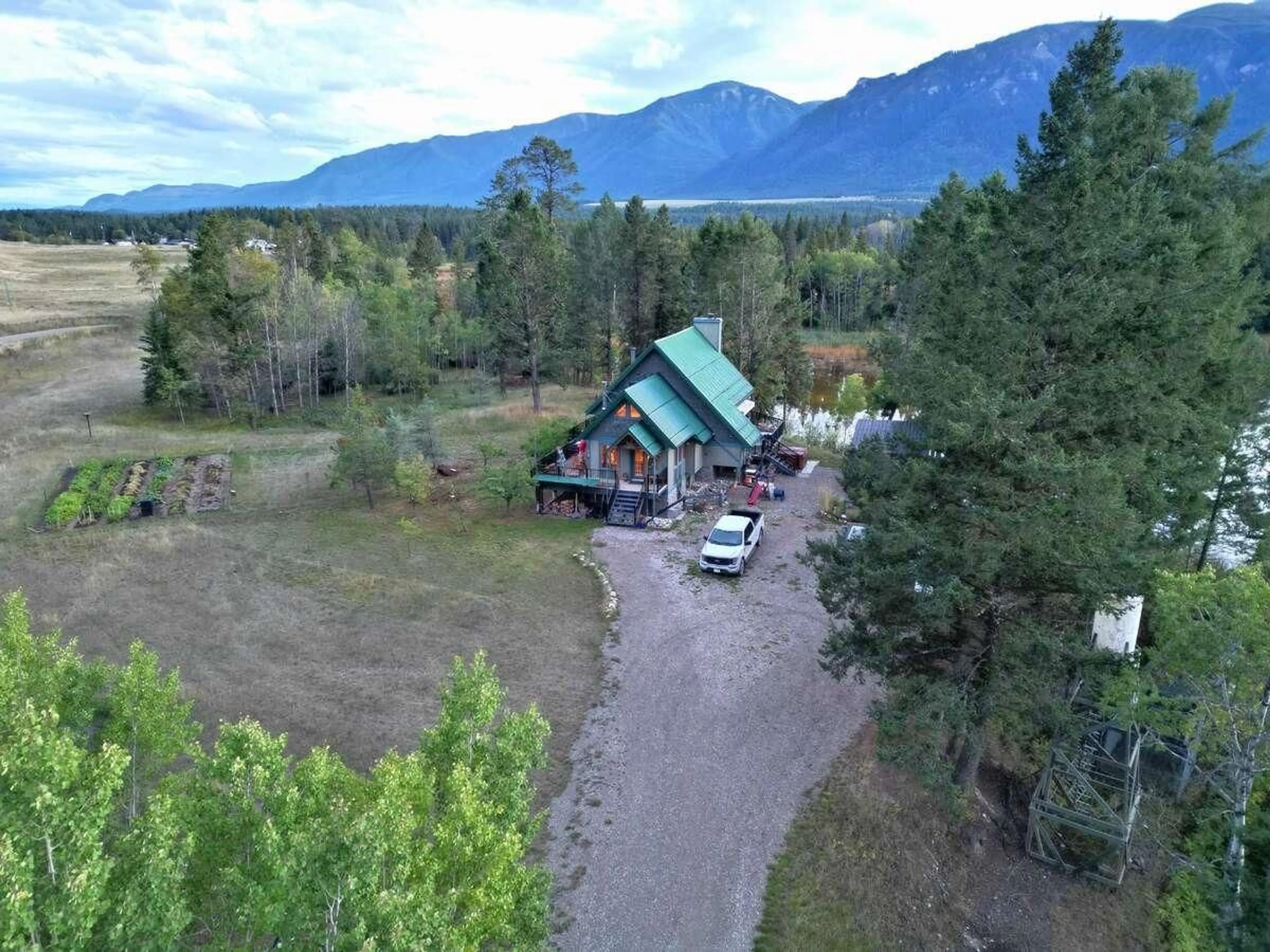 A pic from exterior of the house or condo, cottage for 3928 HOULGRAVE Road, Invermere British Columbia V0A1K5