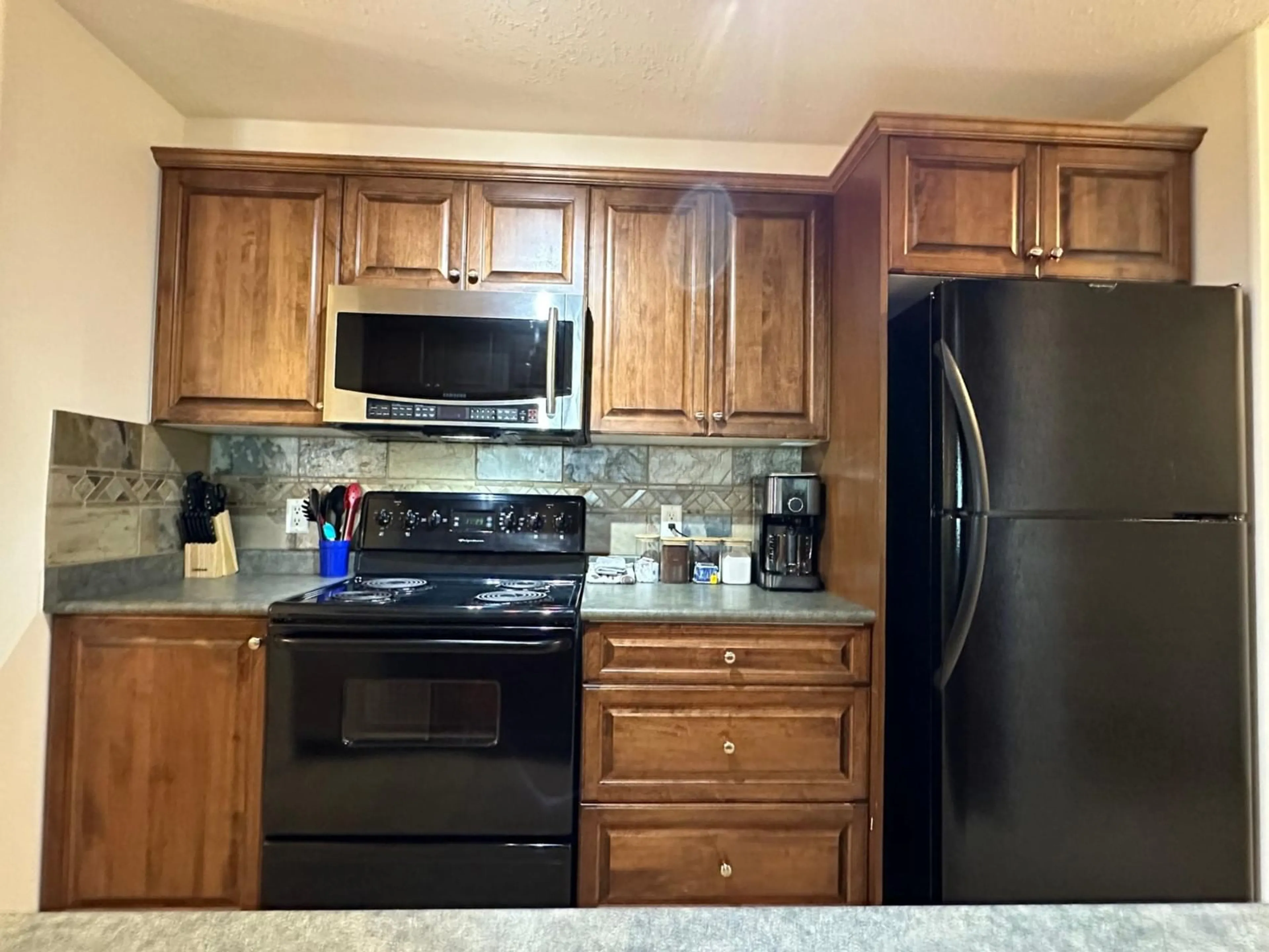 Standard kitchen for 4767 FORSTERS LANDING Road Unit# 210, Radium Hot Springs British Columbia V0A1M0