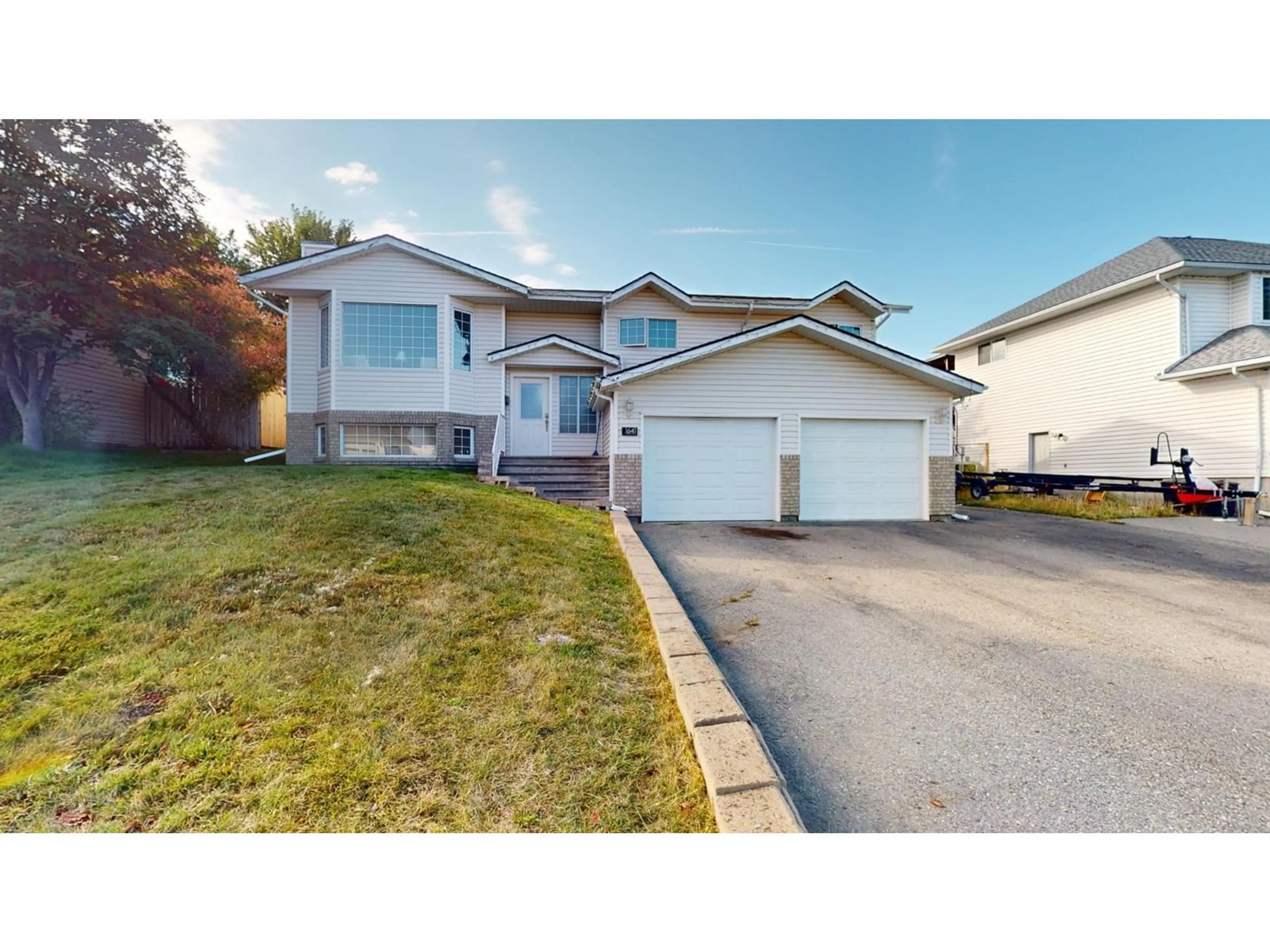 Frontside or backside of a home, the street view for 1641 STAPLE Crescent, Cranbrook British Columbia V1C6J1