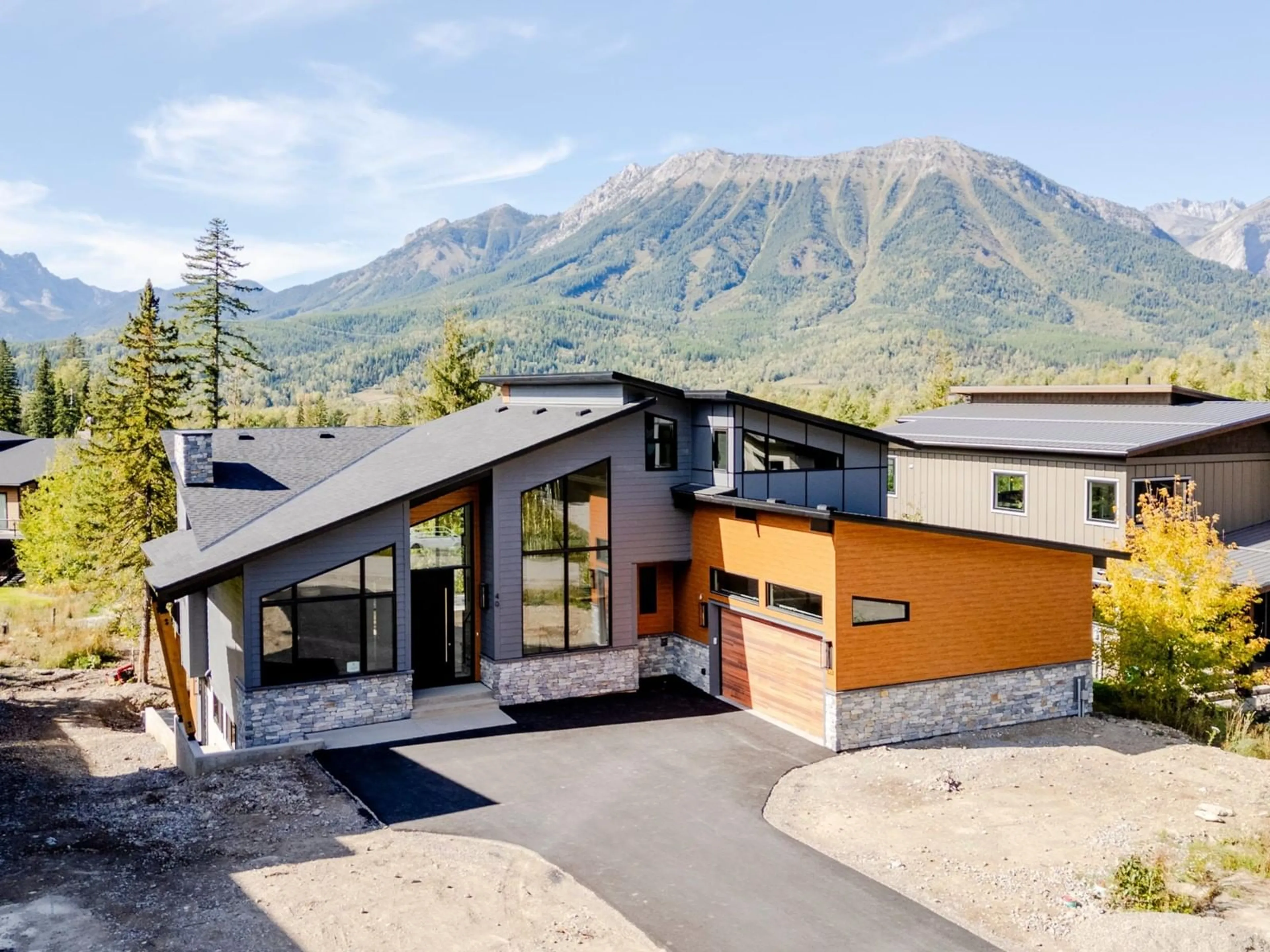 Frontside or backside of a home, the view of mountain for 40 PIEDMONT Drive, Fernie British Columbia V0B1M4