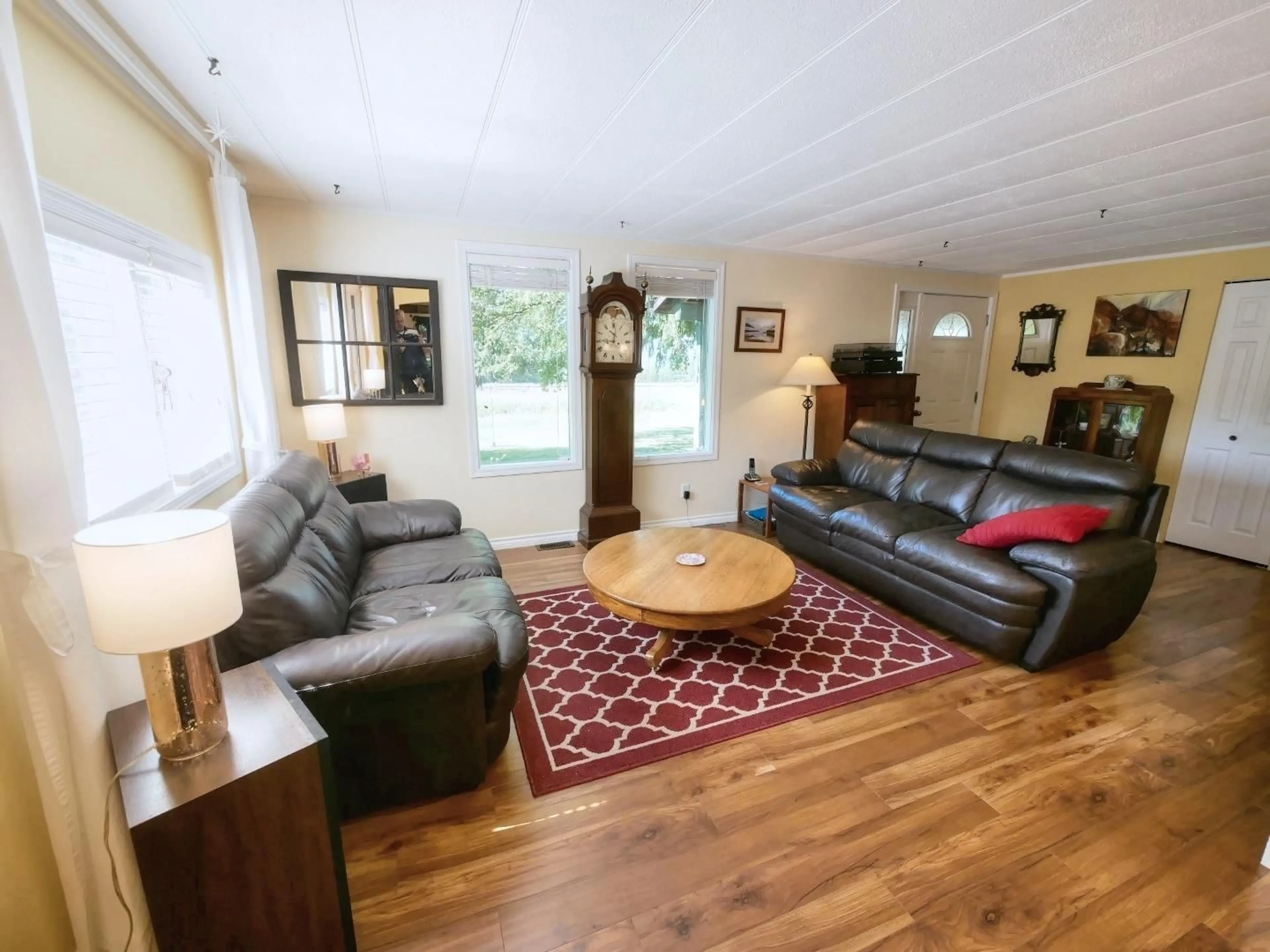 Living room, wood floors for 165 GENSICK Road, Nakusp British Columbia V0G1R1