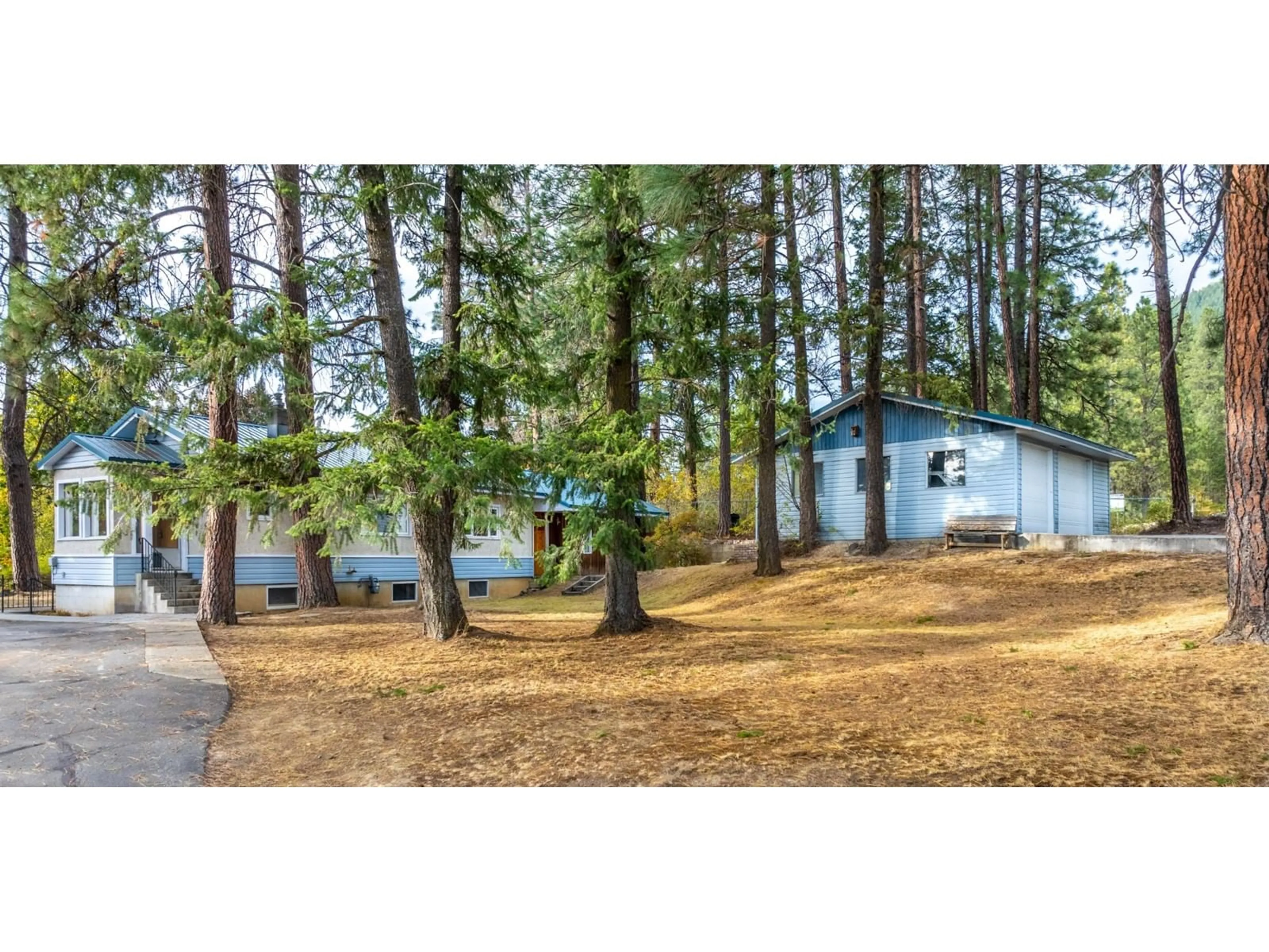 Frontside or backside of a home, cottage for 229 24TH  N Avenue, Creston British Columbia V0B1G5