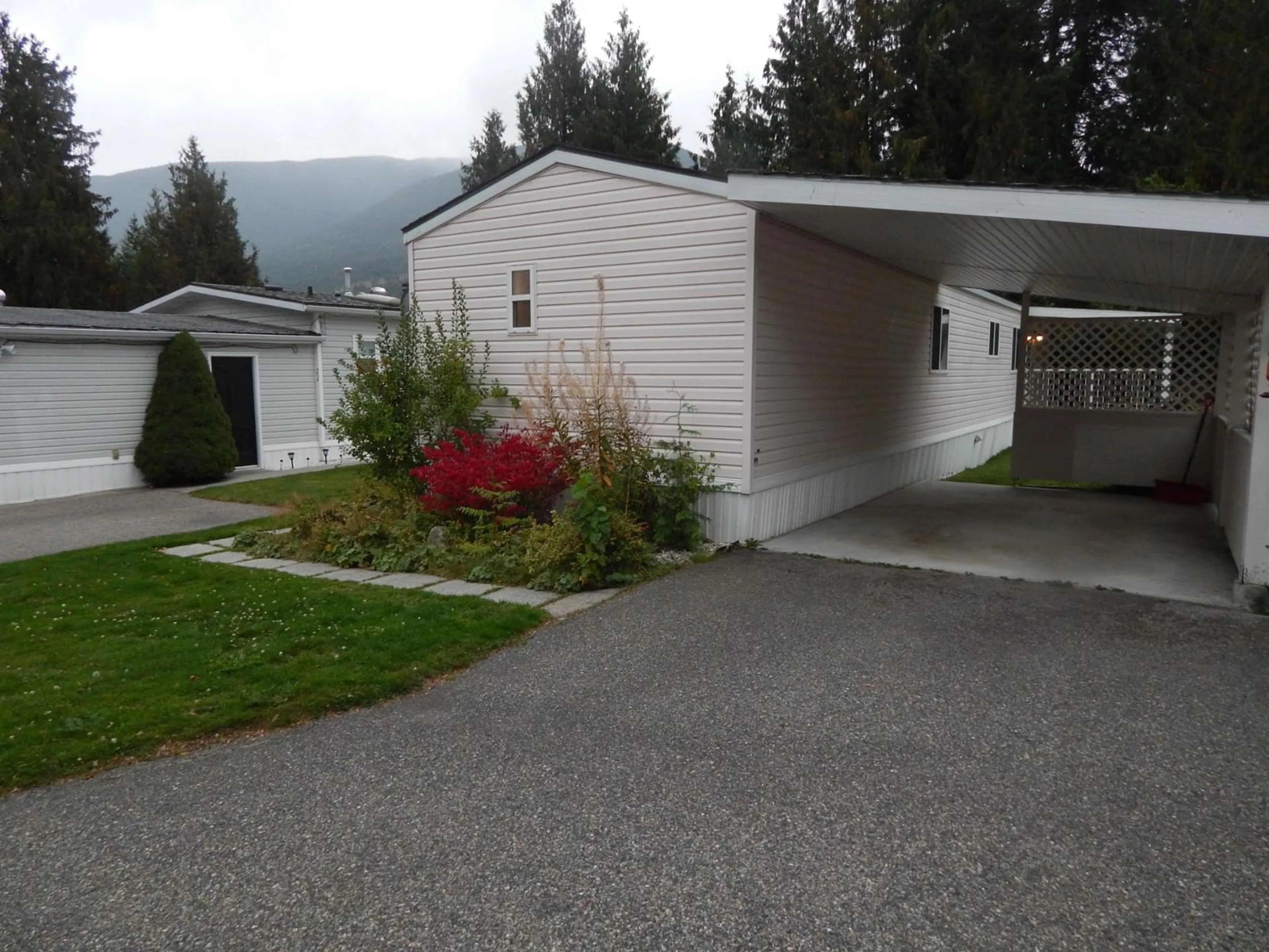 Frontside or backside of a home, cottage for 7126 3A Highway Unit# #35, Balfour British Columbia V1L6S3