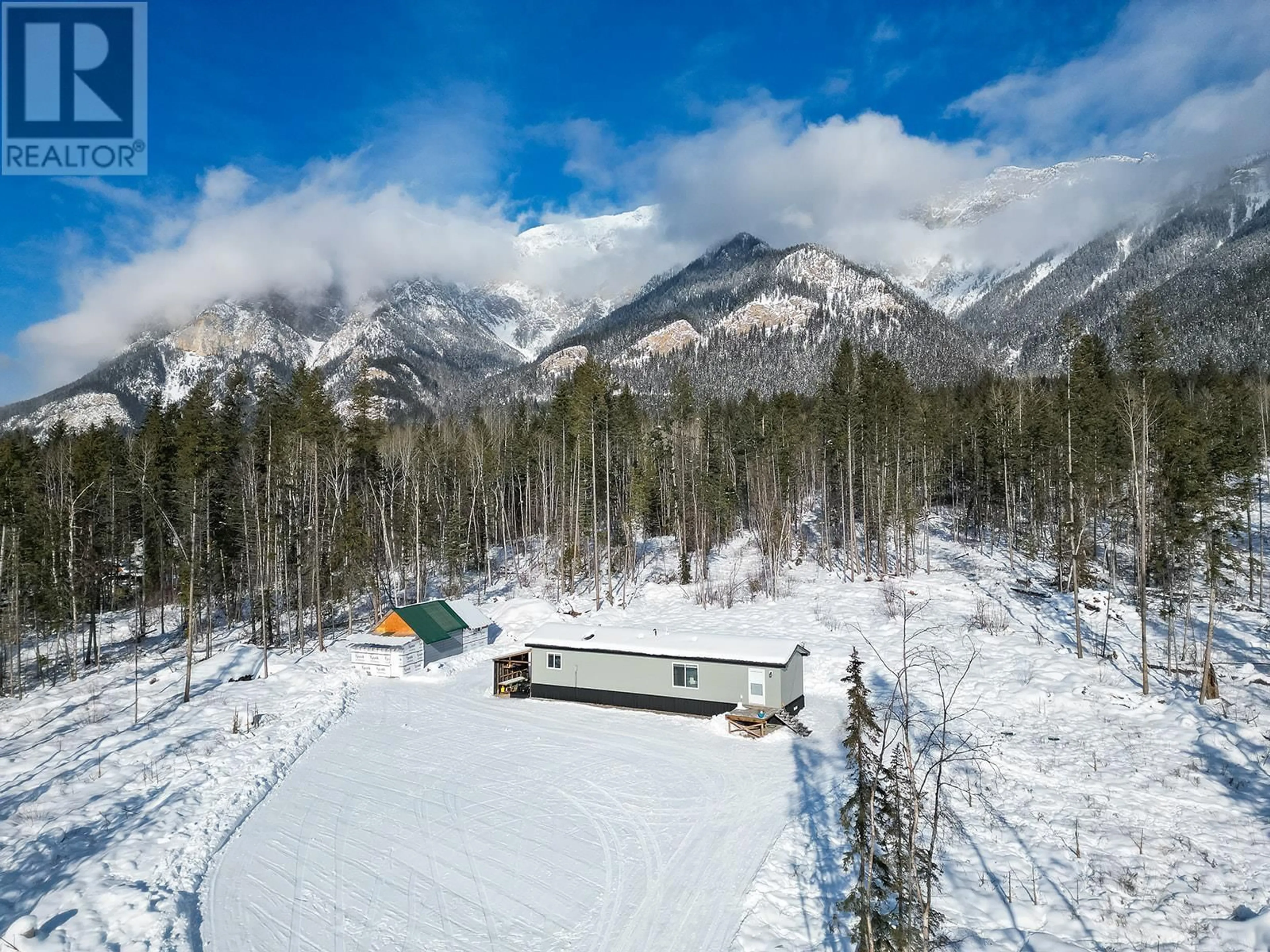 A pic from outside/outdoor area/front of a property/back of a property/a pic from drone, mountain view for 2191 CAMPBELL ROAD, Golden British Columbia V0A1H7