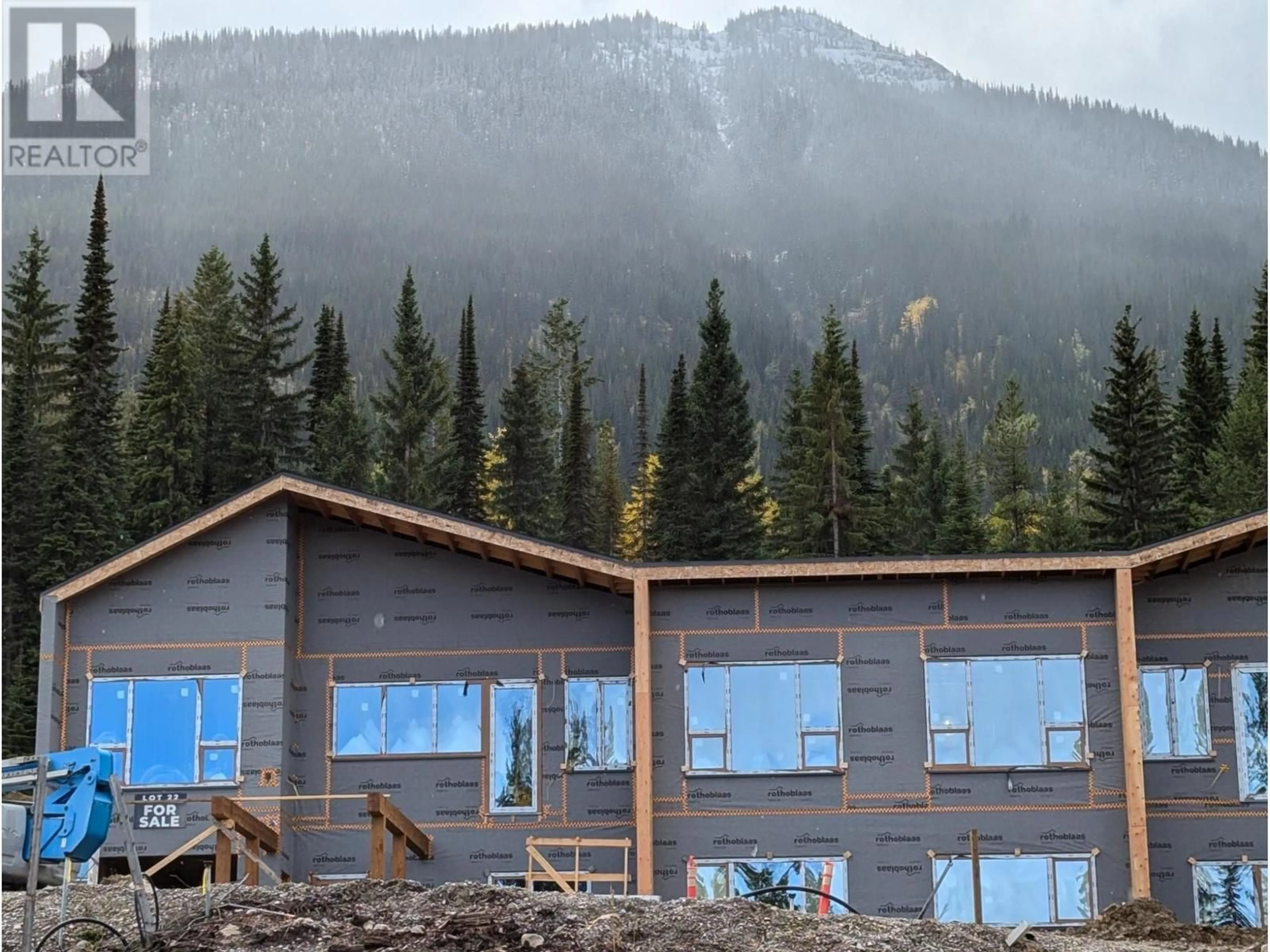 Home with vinyl exterior material, mountain view for 1654 HOWSE PASS OTHER, Golden British Columbia V0A1H0